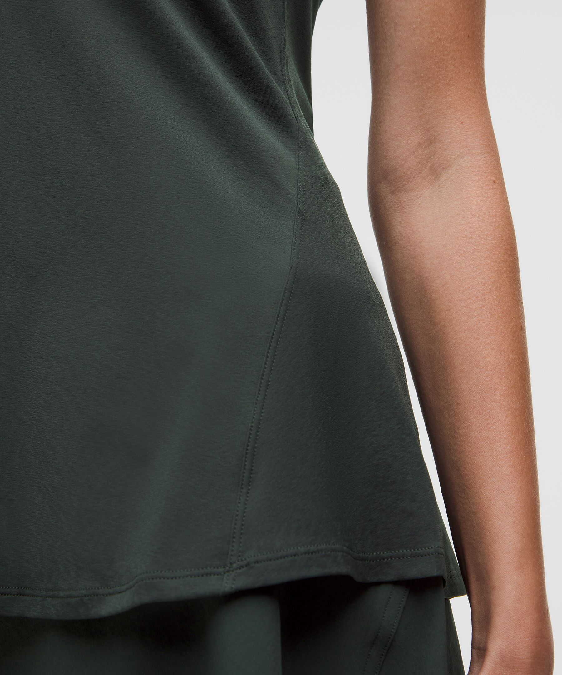 Lightweight Flowy Hem Short-Sleeve Shirt | Women's Short Sleeve Shirts & Tee's