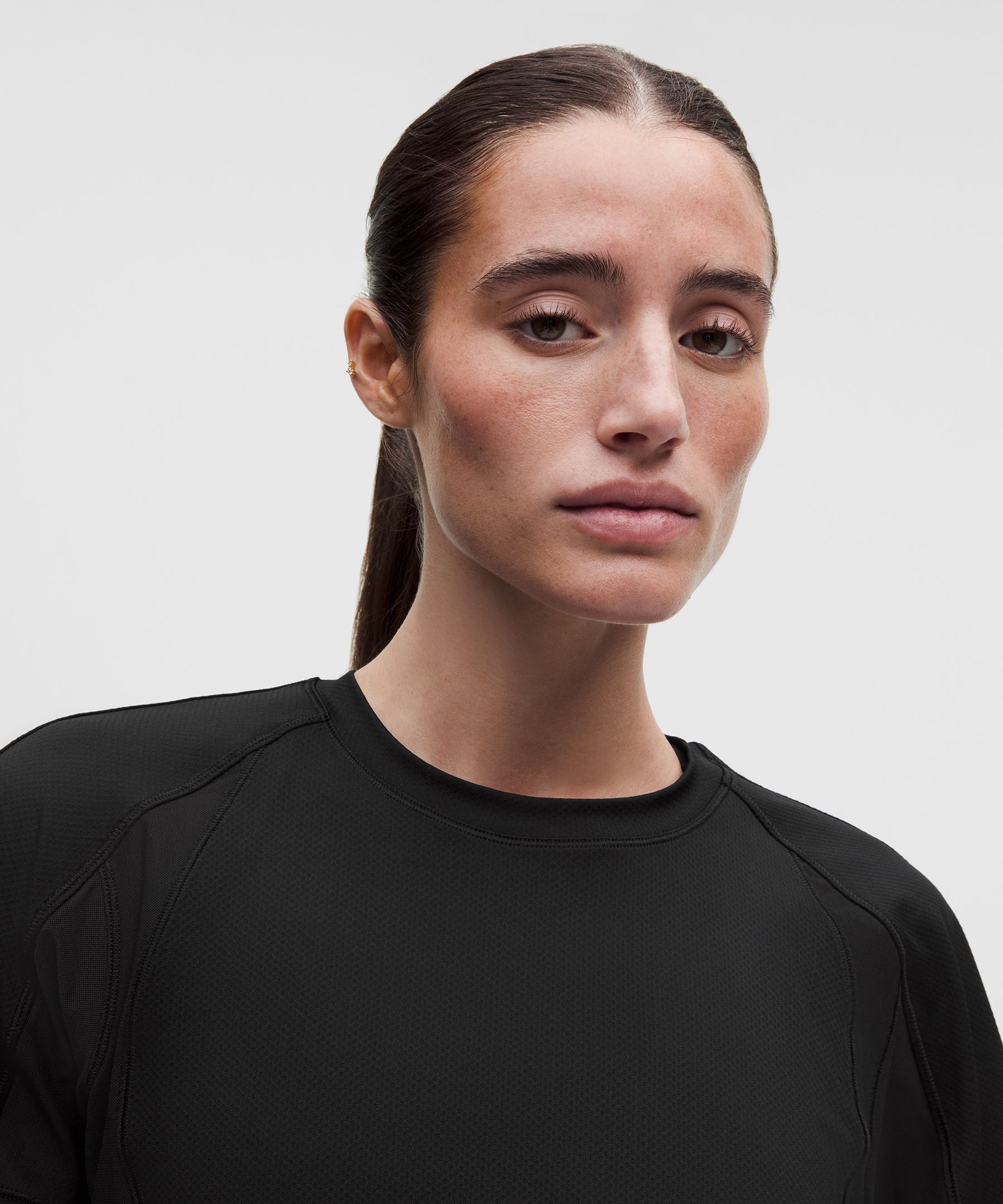 Mesh Panel Training Short-Sleeve Shirt