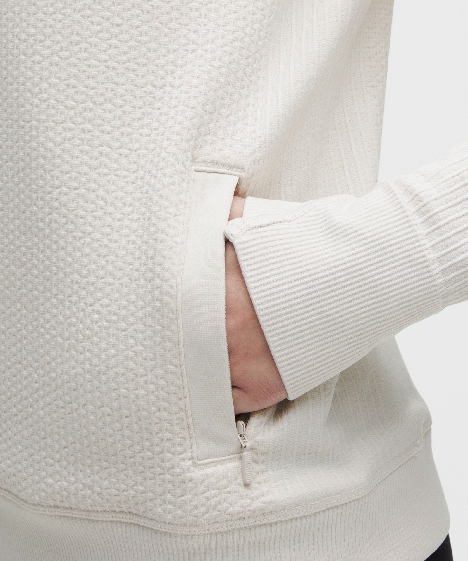 Lululemon Team Canada Women's Engineered Warmth Half Zip *COC Logo — фото 5