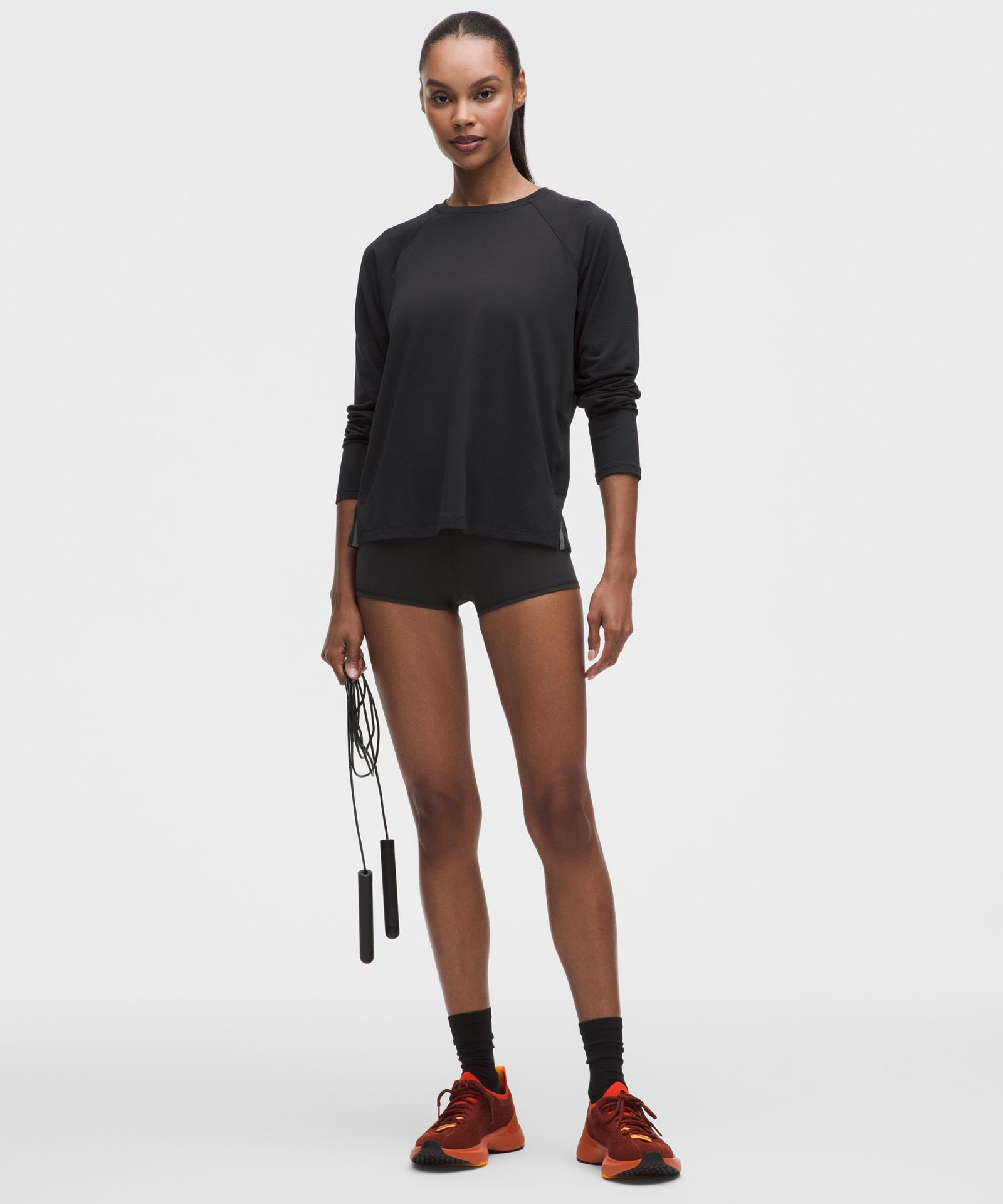 Женская лонгслив-рубашка Lululemon License to Train Classic-Fit — фото 2