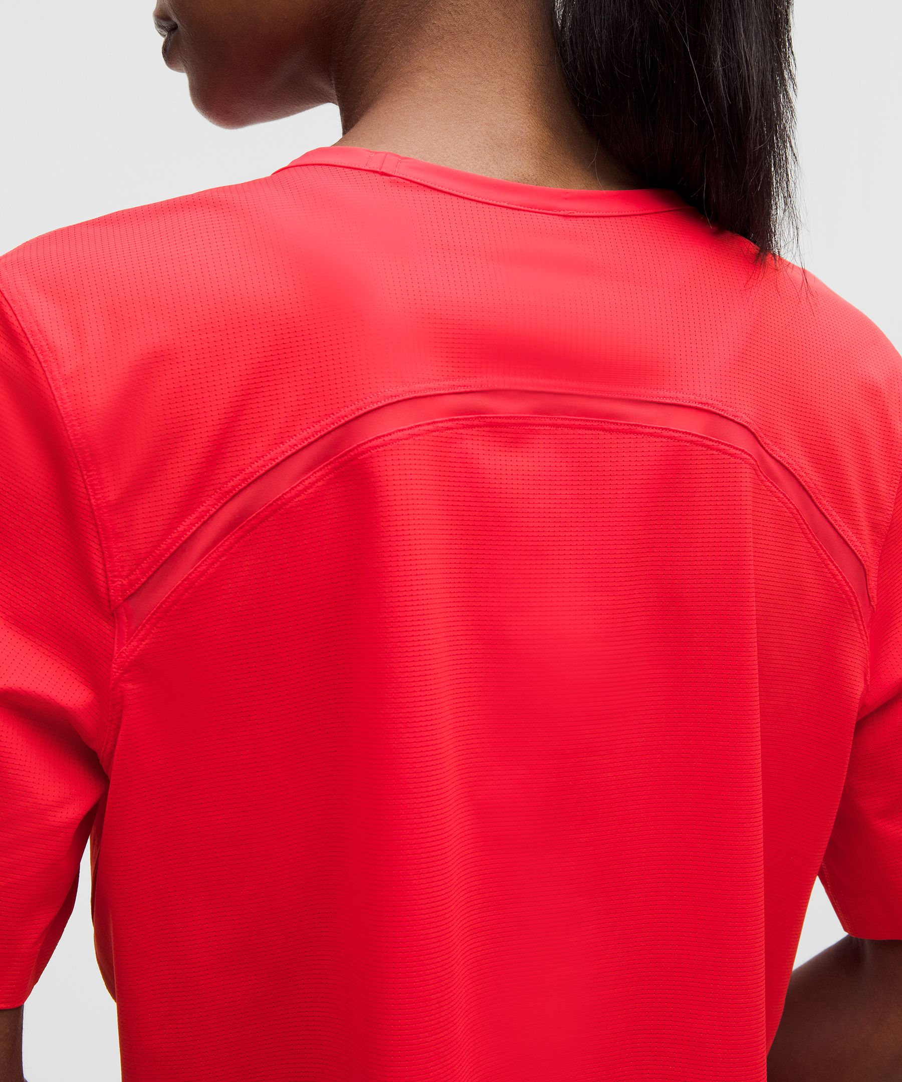 Lightweight Relaxed Running Short-Sleeve Shirt