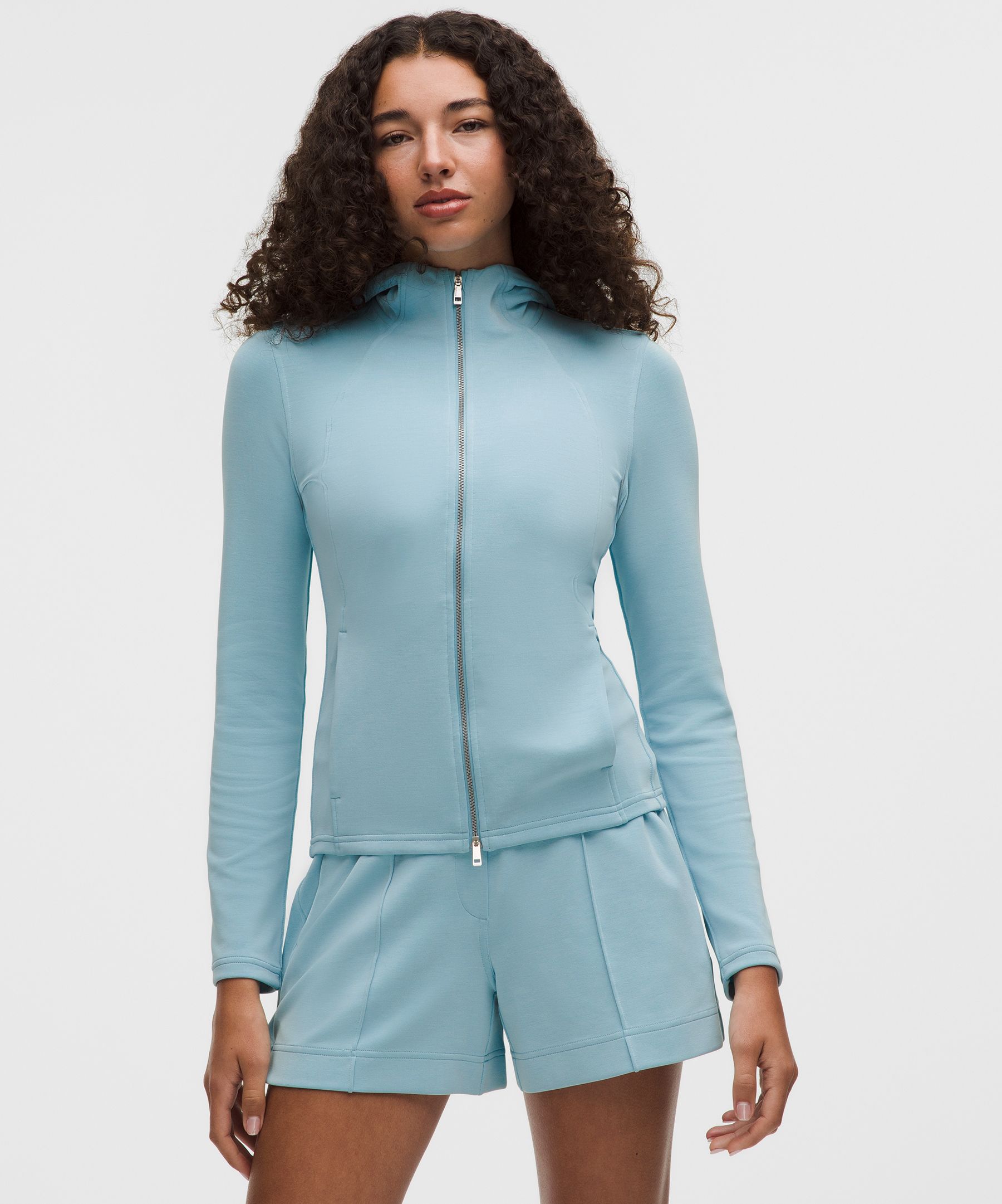 Sweat &agrave; capuche zipp&eacute; l&eacute;ger en Softstreme&trade;