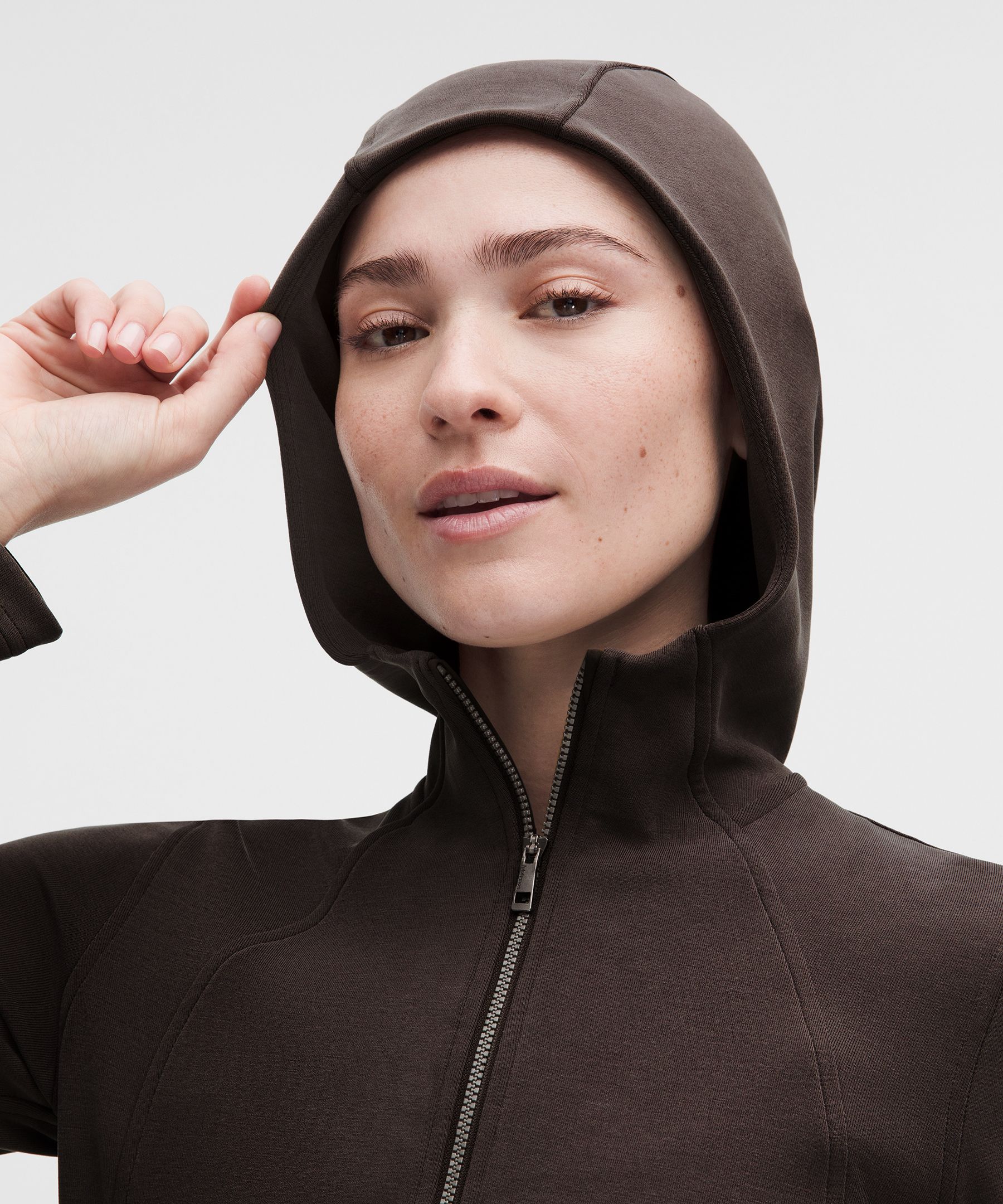Sweat &agrave; capuche zipp&eacute; l&eacute;ger en Softstreme&trade;