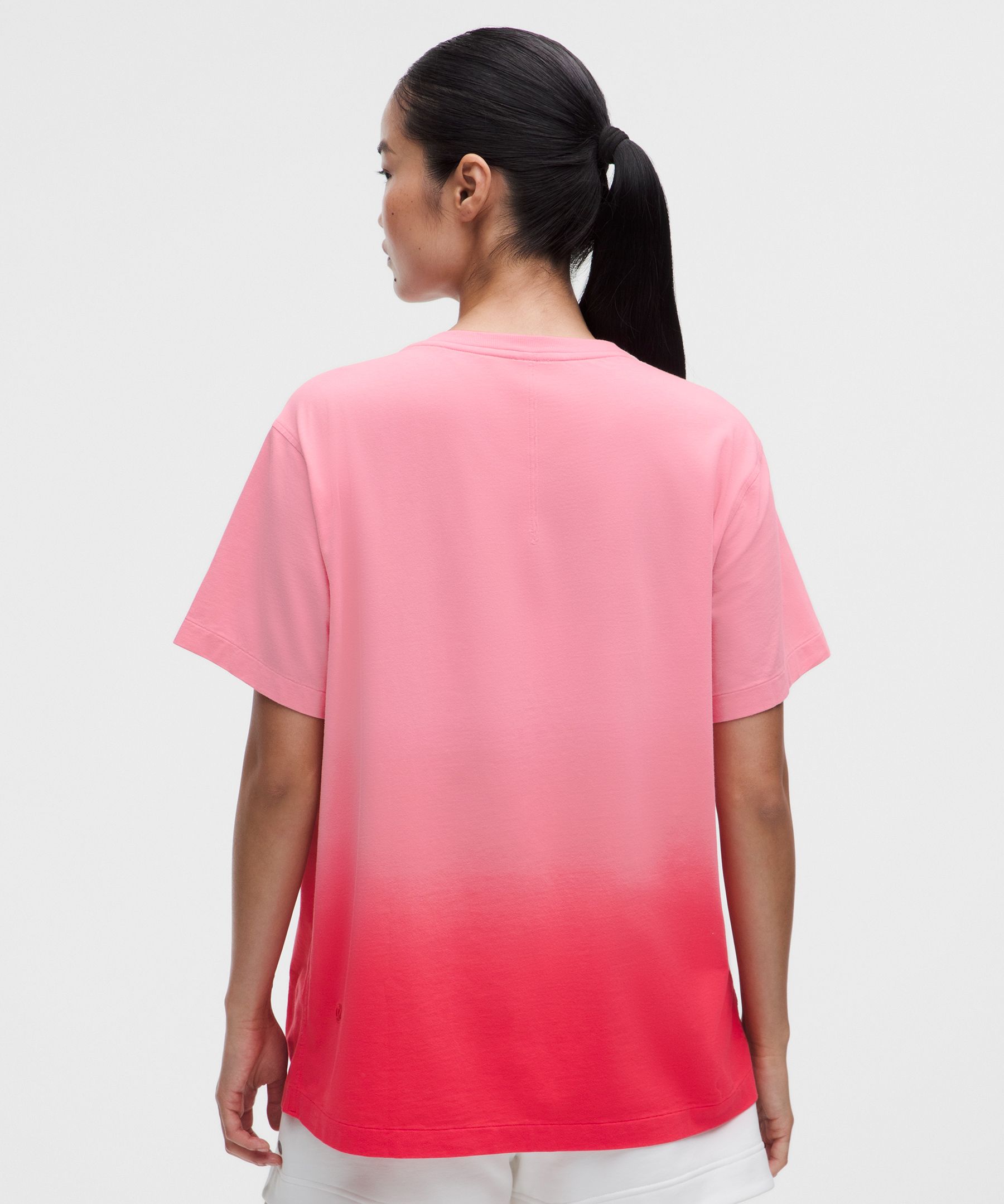 Camiseta de manga corta y cuello redondo de algod&oacute;n org&aacute;nico