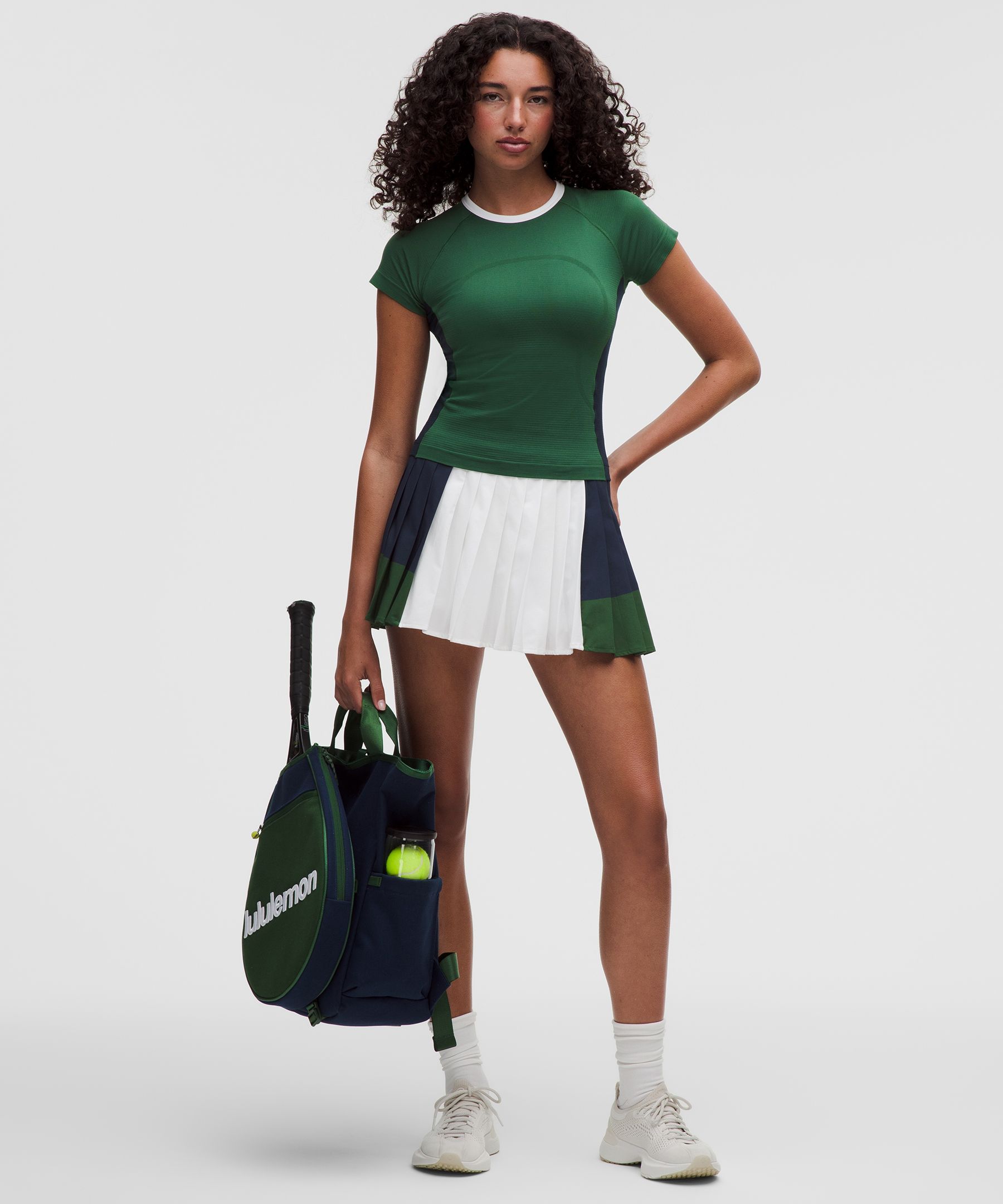 Playera Swiftly Tech 2.0 de manga corta con largo a la cintura *Bloques de color