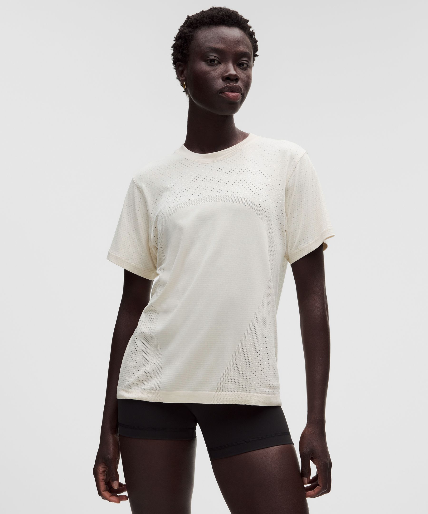 Lululemon Swiftly Relaxed Short-Sleeve Shirt Hip Length *Logo INTERNATIONAL SHIPPING