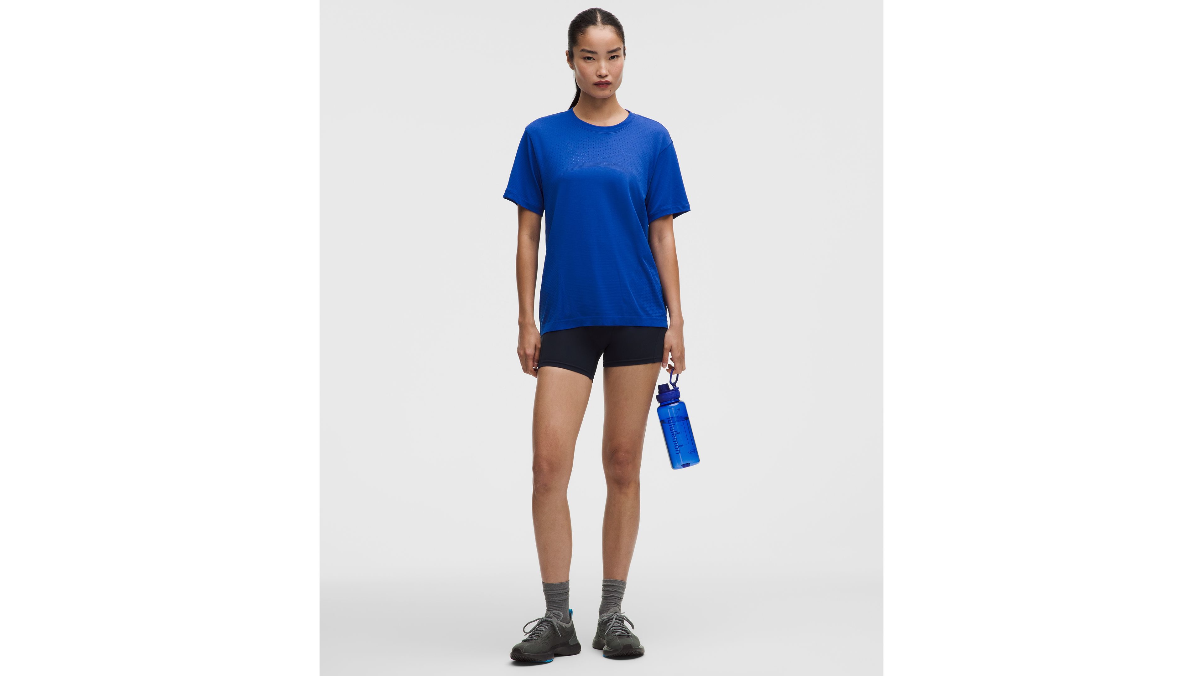 Swiftly Relaxed Short-Sleeve Shirt Hip Length *Logo