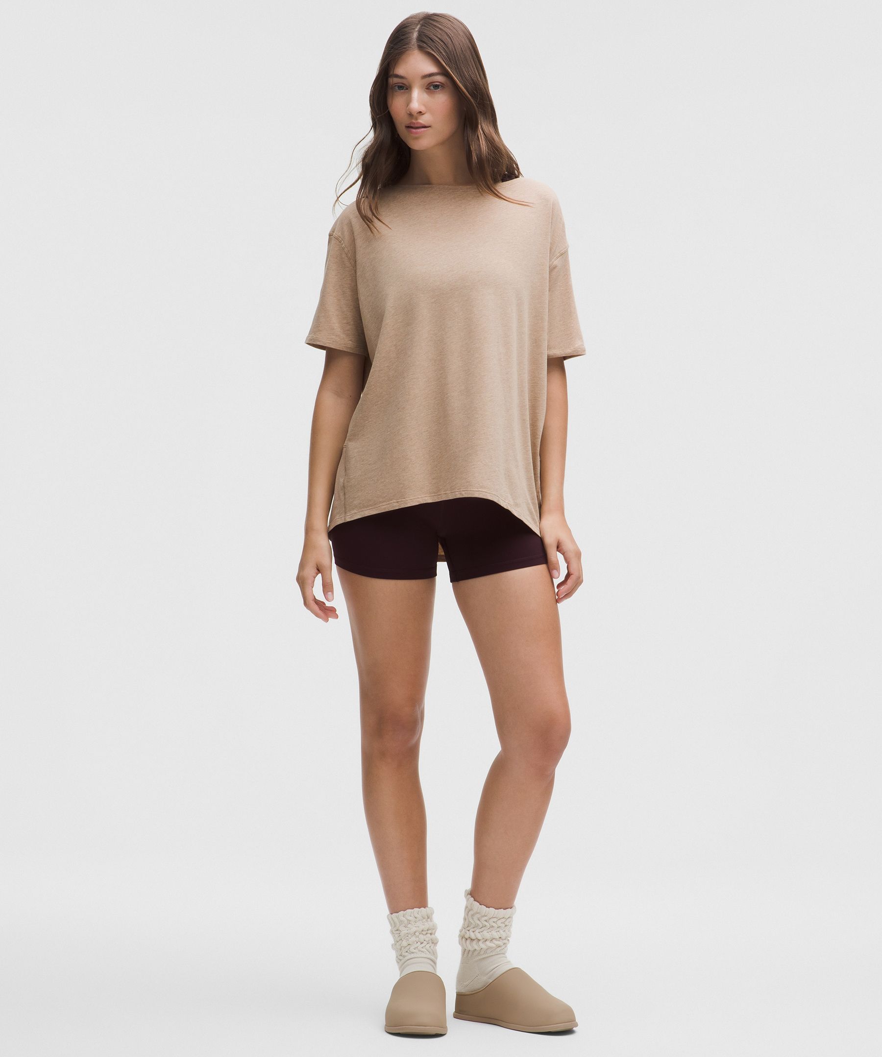 【Nutmeg】パーソナルカラー春（スプリング、Spring）に似合うルルレモンLululemonのアイテム写真