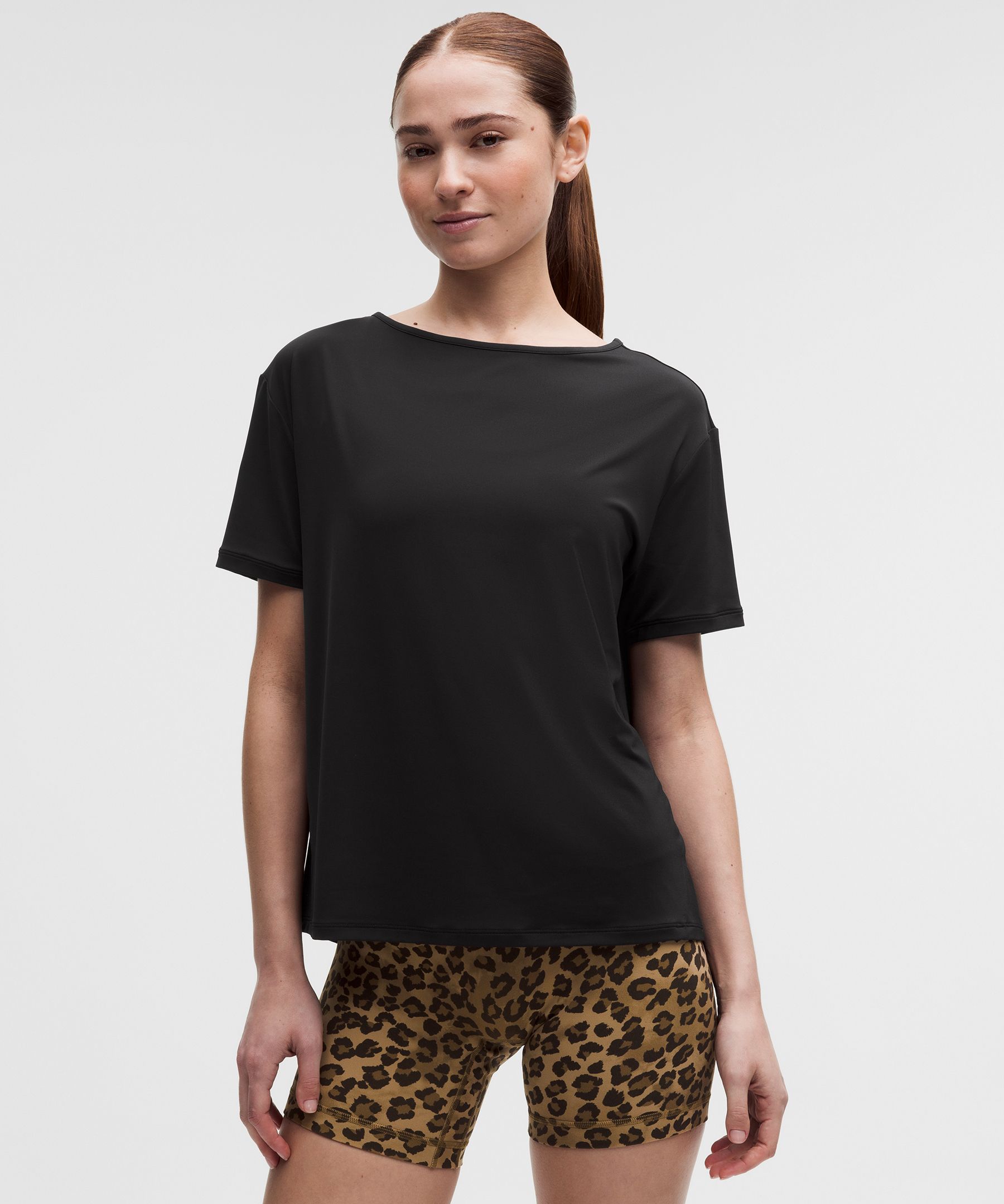SmoothCover Mesh-Back Short-Sleeve Shirt