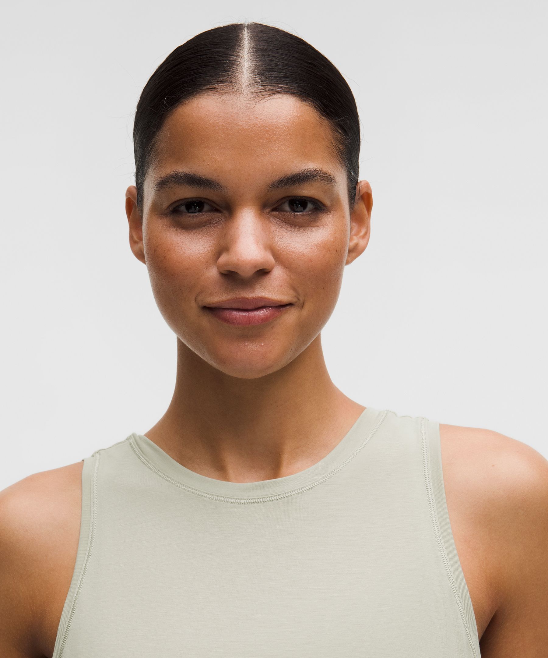 Flow Y 2-in-1 Back-Twist Tank Top