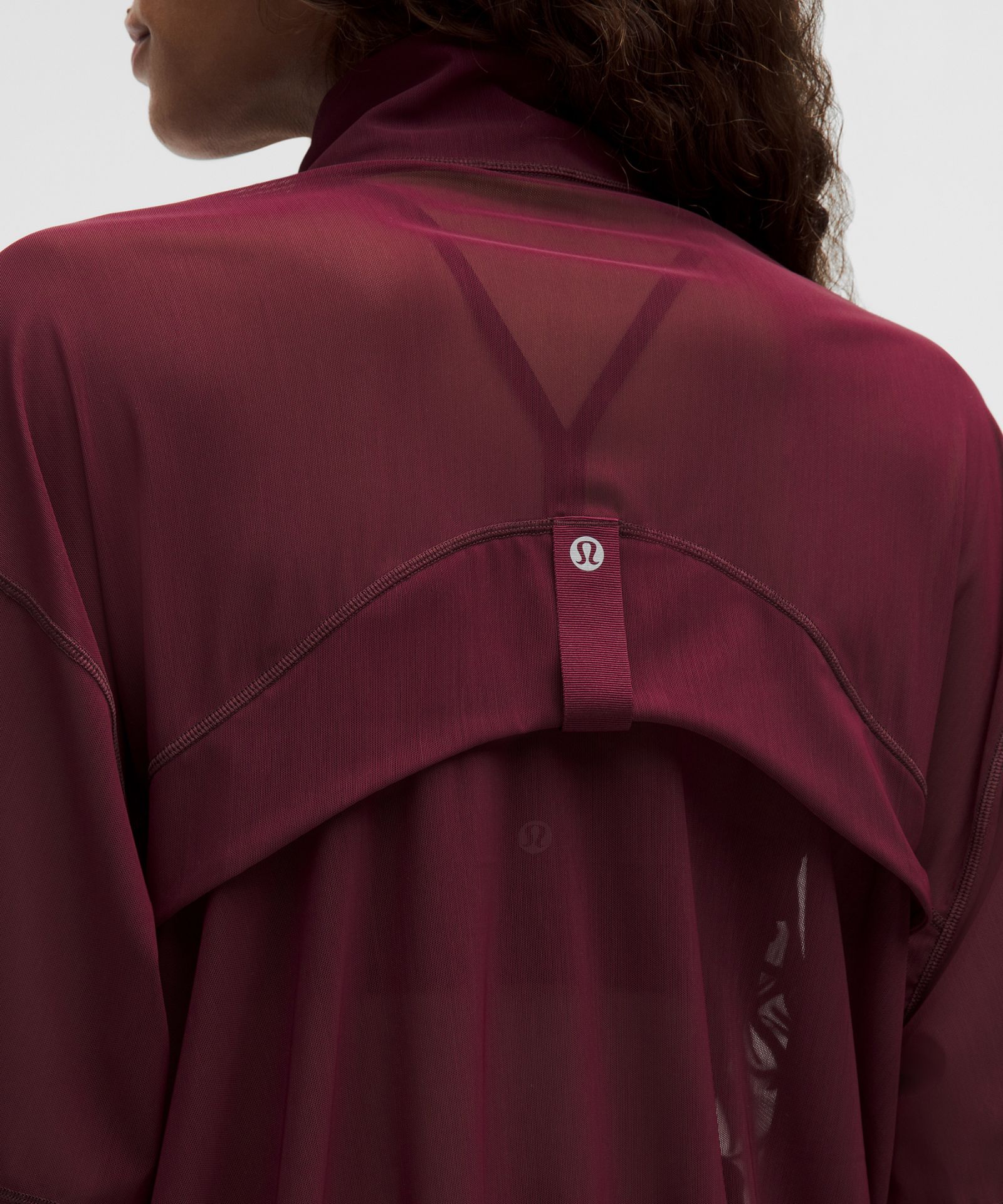 Женская куртка оверсайз Lululemon Define с сеткой — фото 9