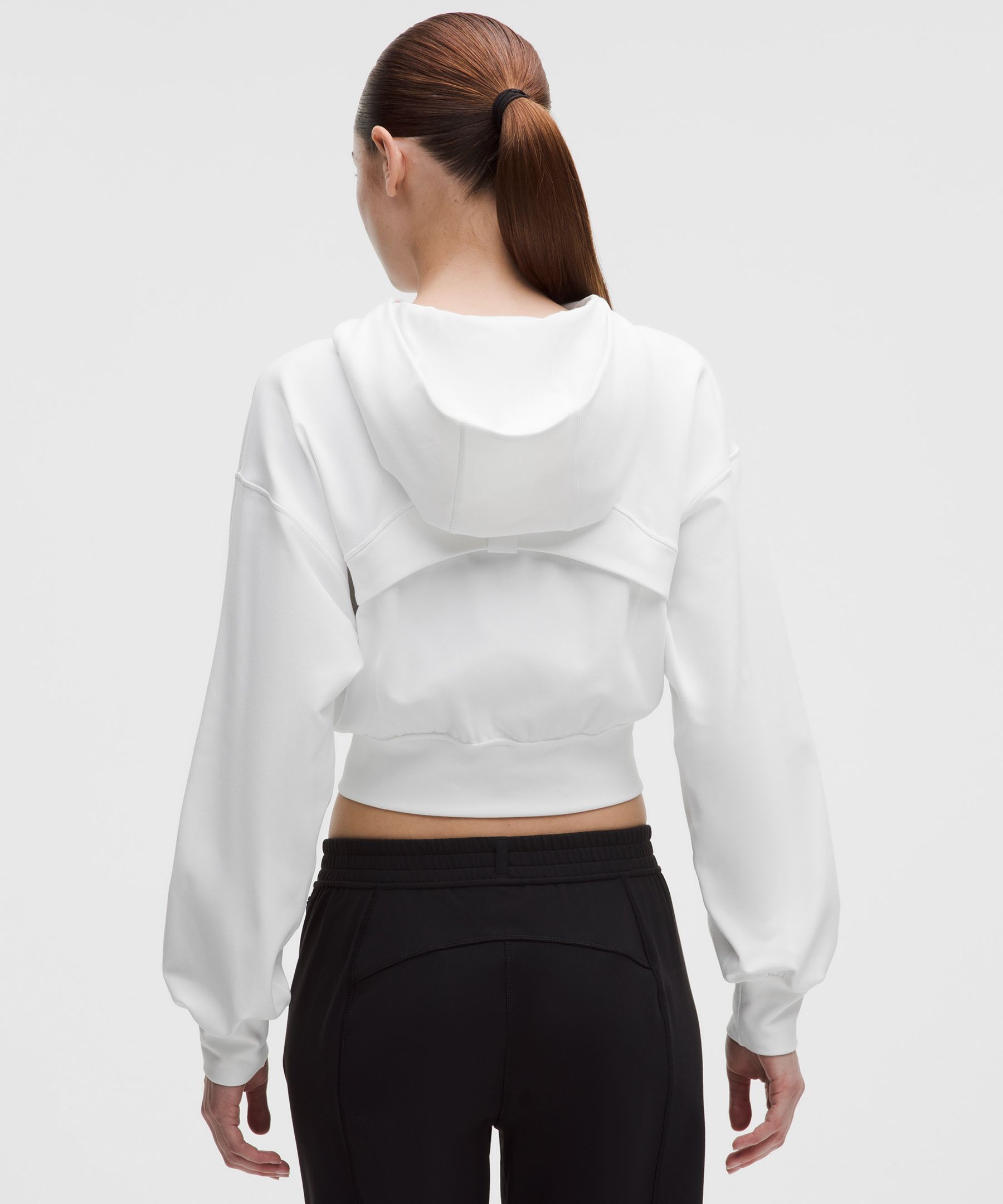 Define Relaxed-Fit Hooded Jacket *Luon