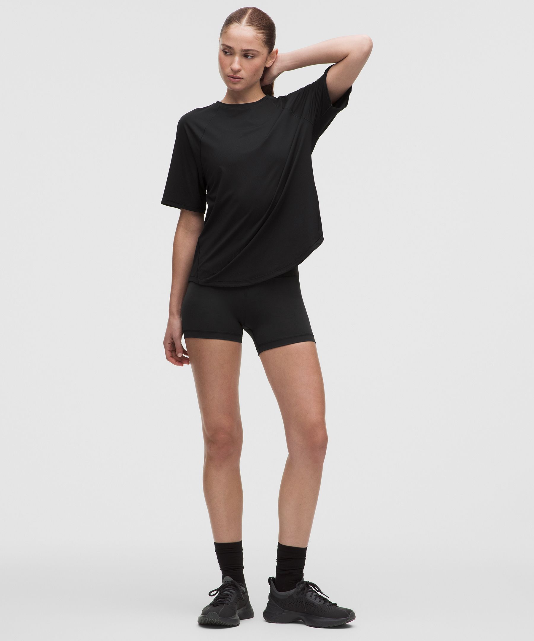 Relaxed-Fit Training Short-Sleeve Shirt