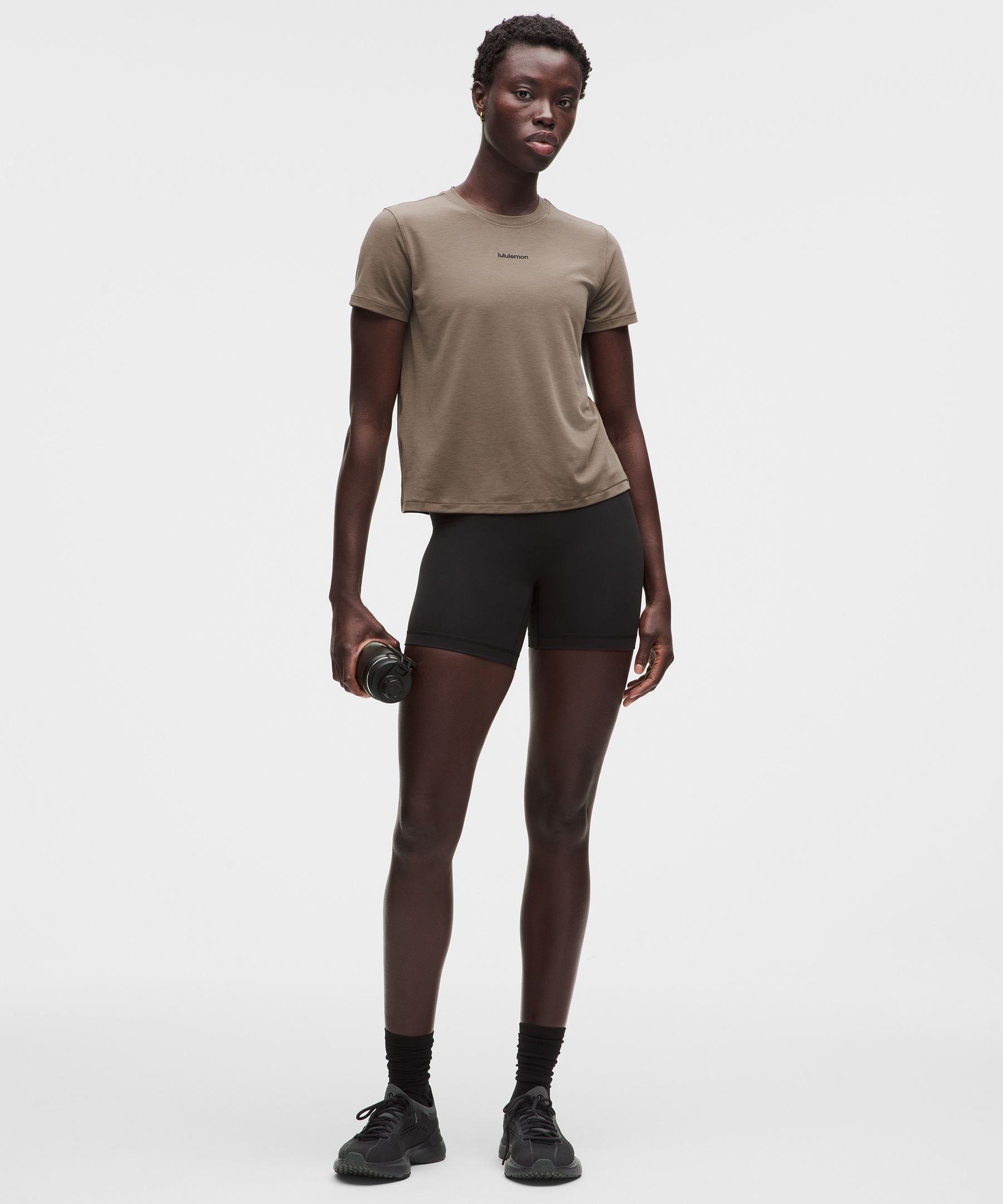 Jersey Training Classic-Fit T-Shirt *Wordmark