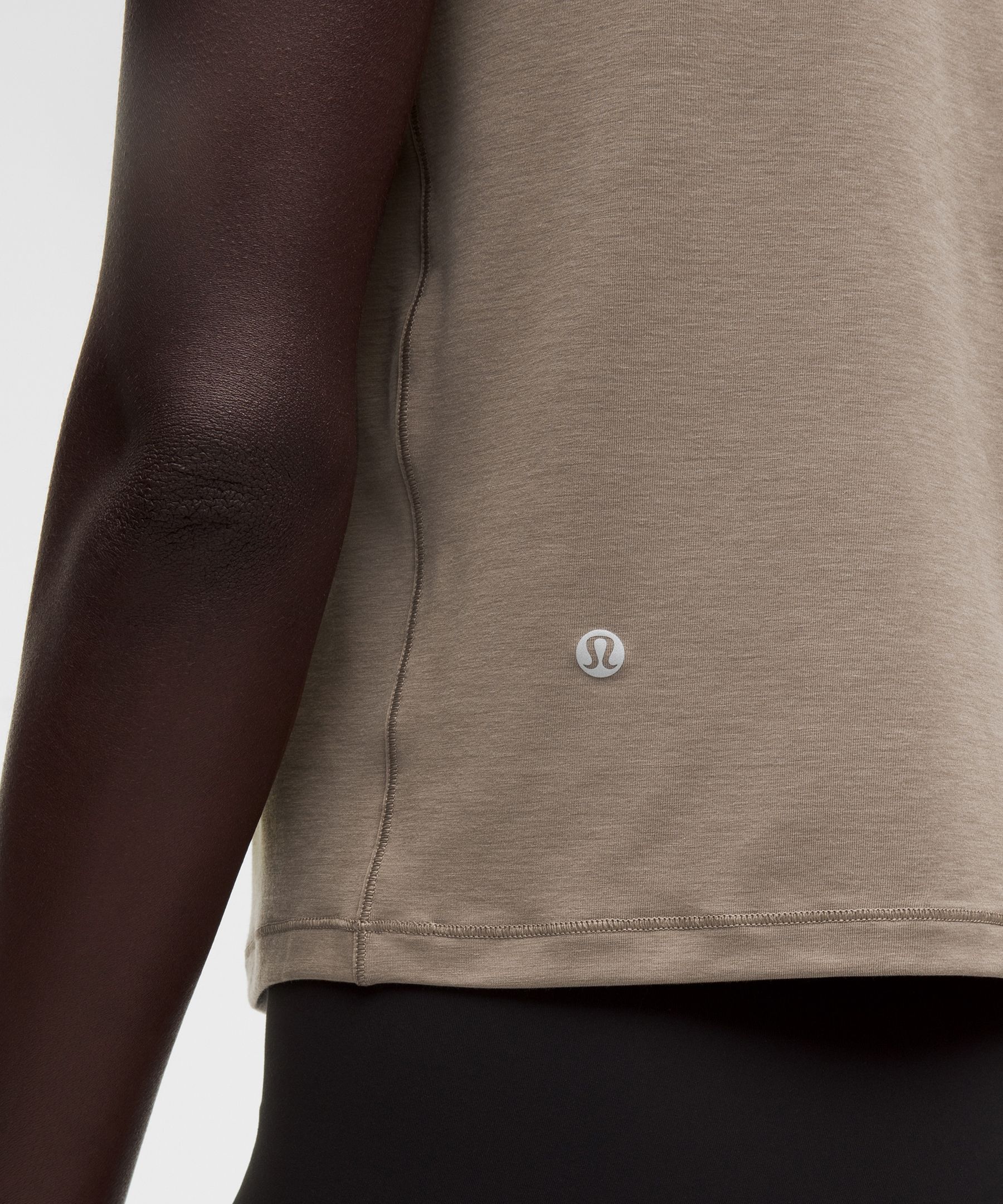 Jersey Training Classic-Fit T-Shirt *Wordmark