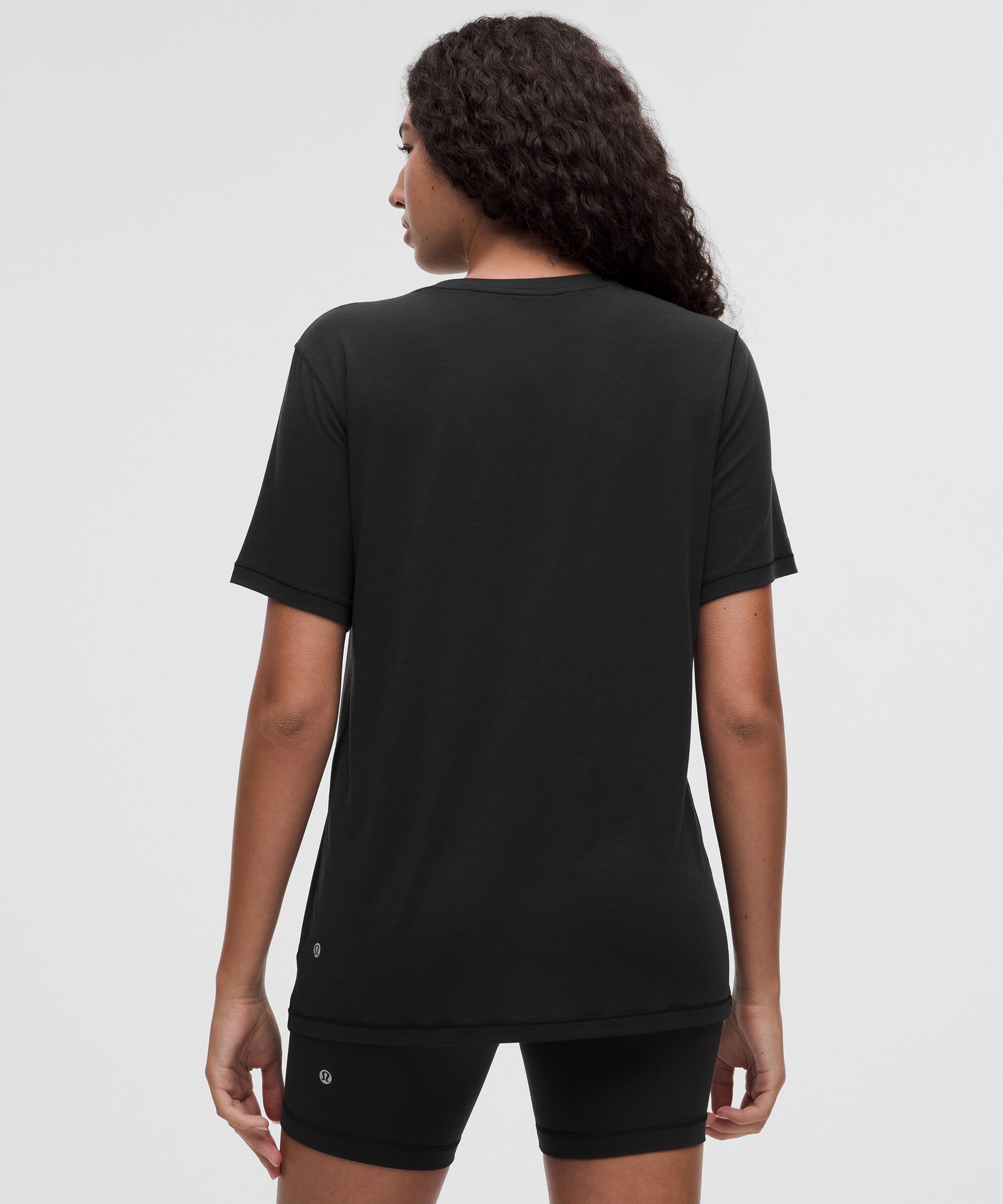Jersey Training Short-Sleeve Shirt *Wordmark