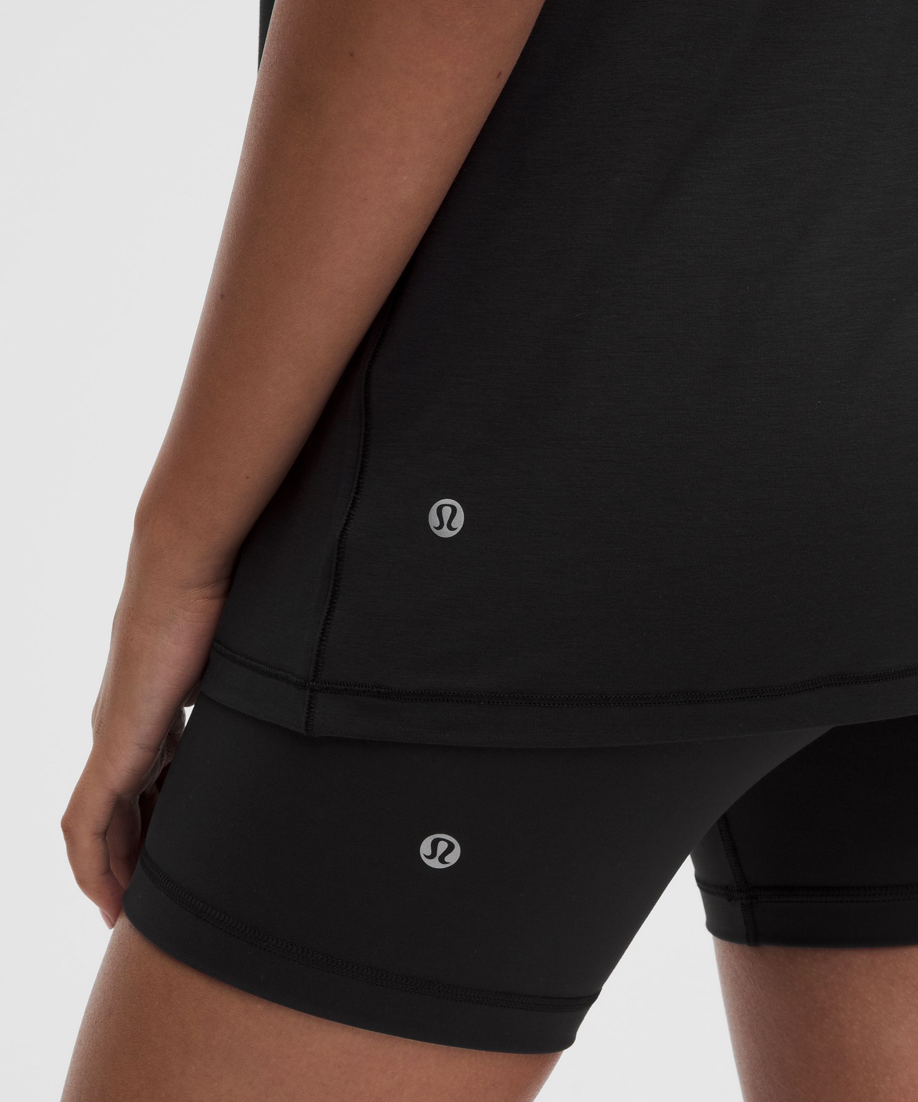 Jersey Training Short-Sleeve Shirt *Wordmark