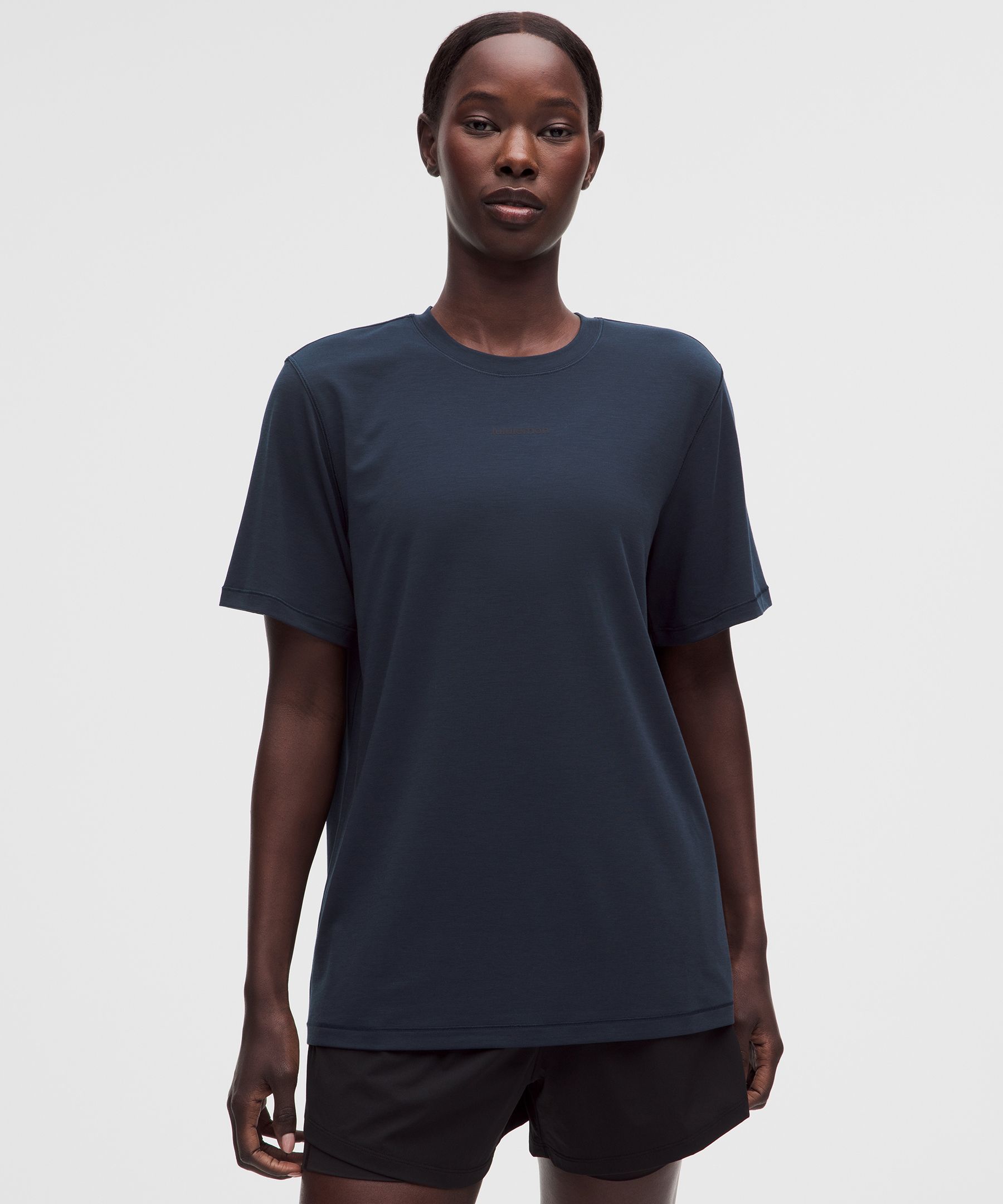 Jersey Training Short-Sleeve Shirt *Wordmark