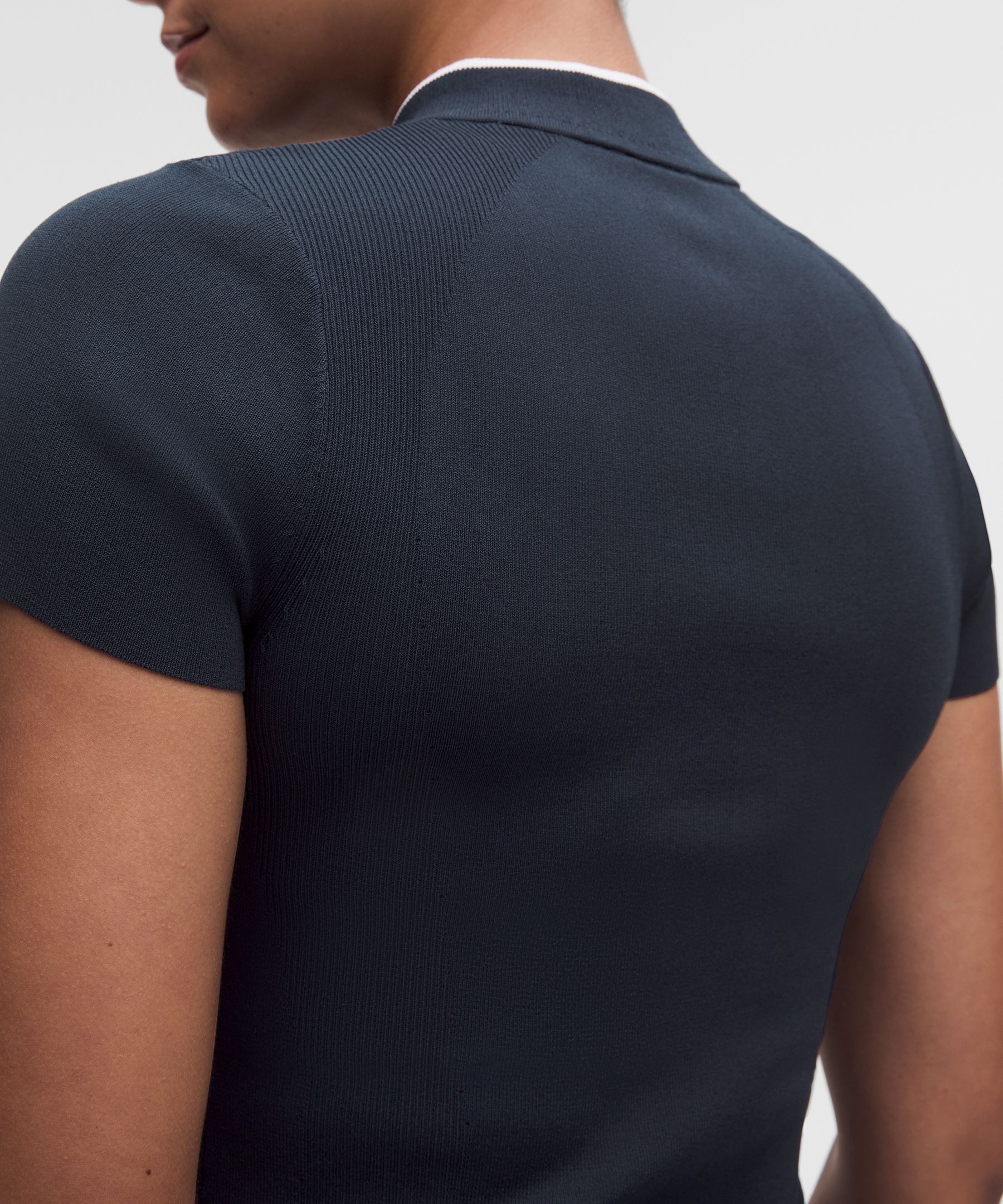 Golf-Strickkurzarmshirt mit Mockneck