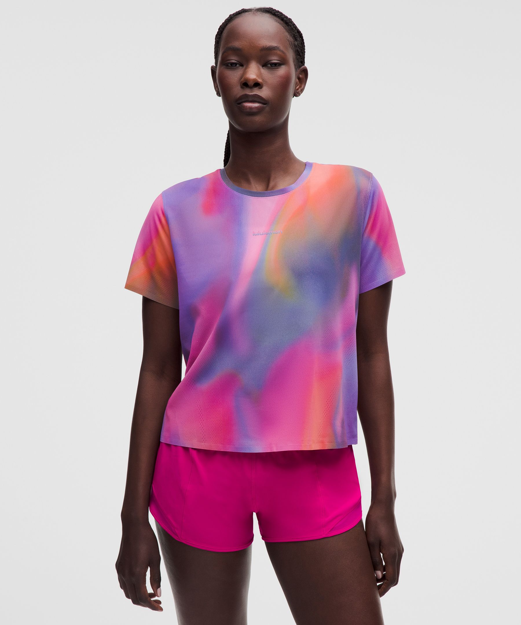 Playera Fast and Free de manga corta para mujer