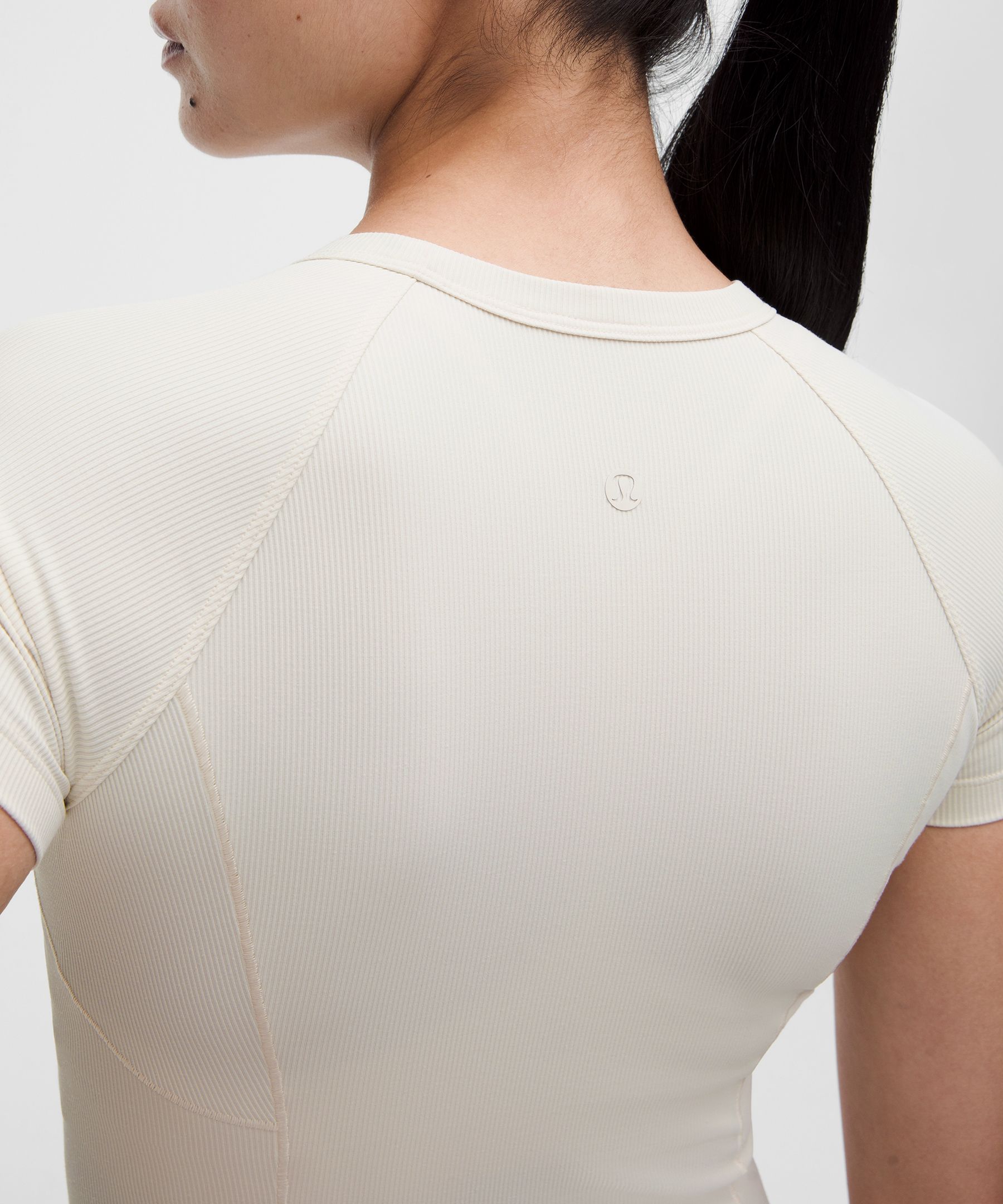 Ribbed Nulu Short-Sleeve Shirt