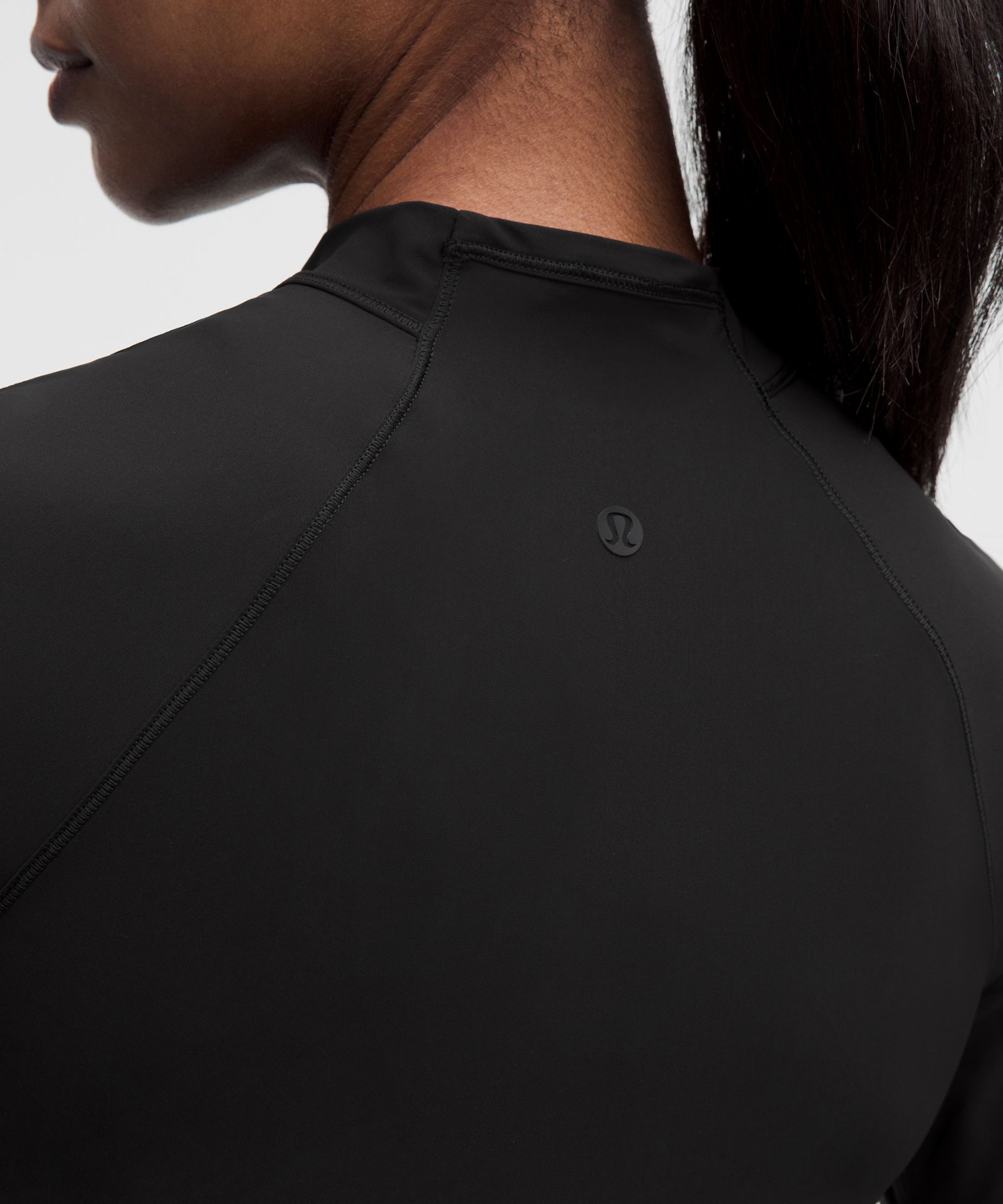 Женская рубашка Lululemon Lightweight Mockneck с коротким рукавом — фото 5