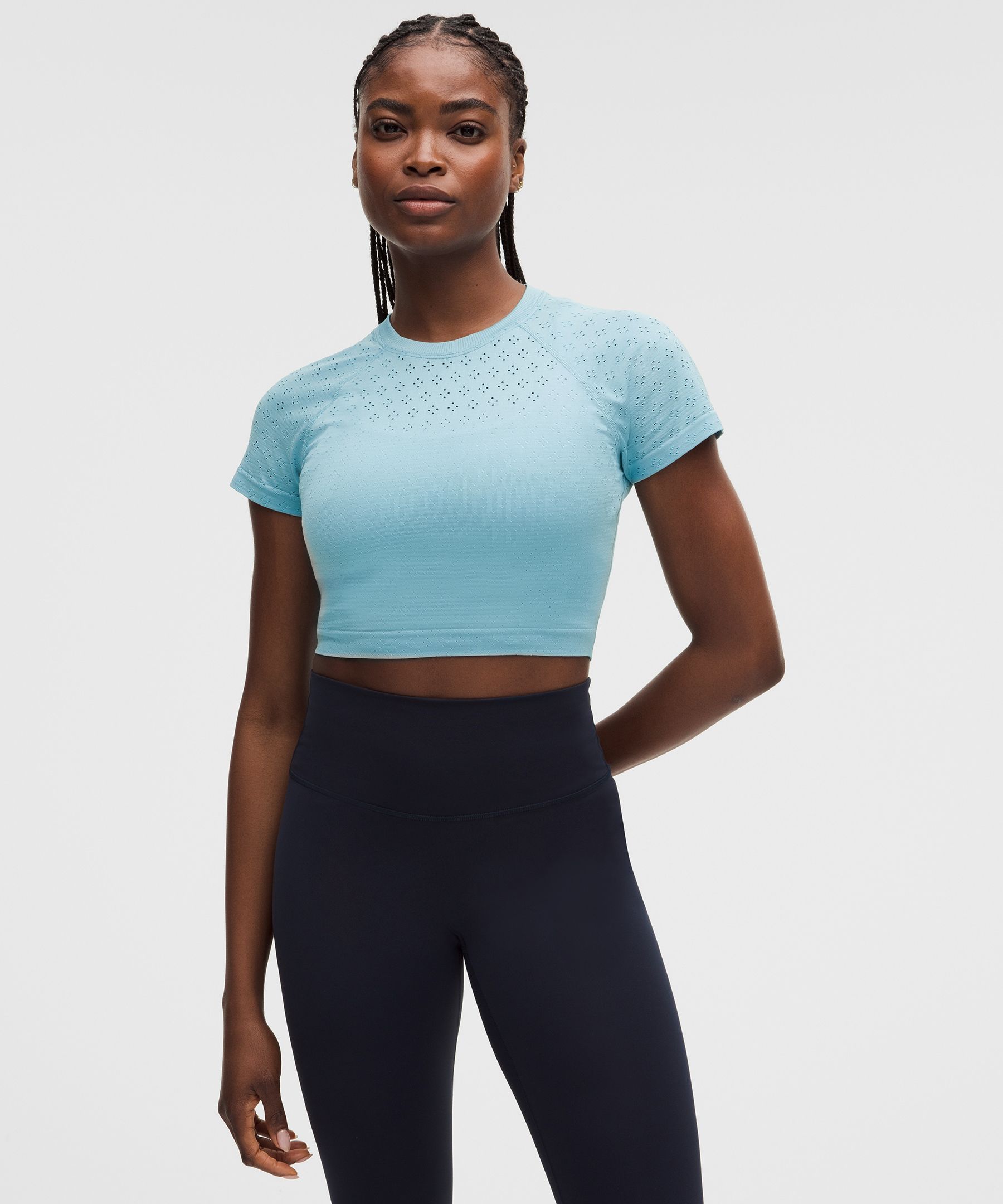 lululemon – Women’s Swiftly Tech Cropped Short-Sleeve Shirt 6.0 – Color Blue – Size 6