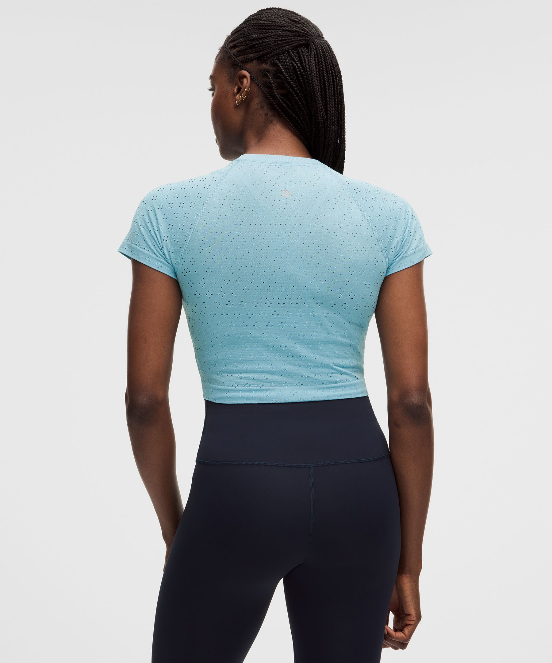 Swiftly Tech Cropped Short-Sleeve Shirt 2.0