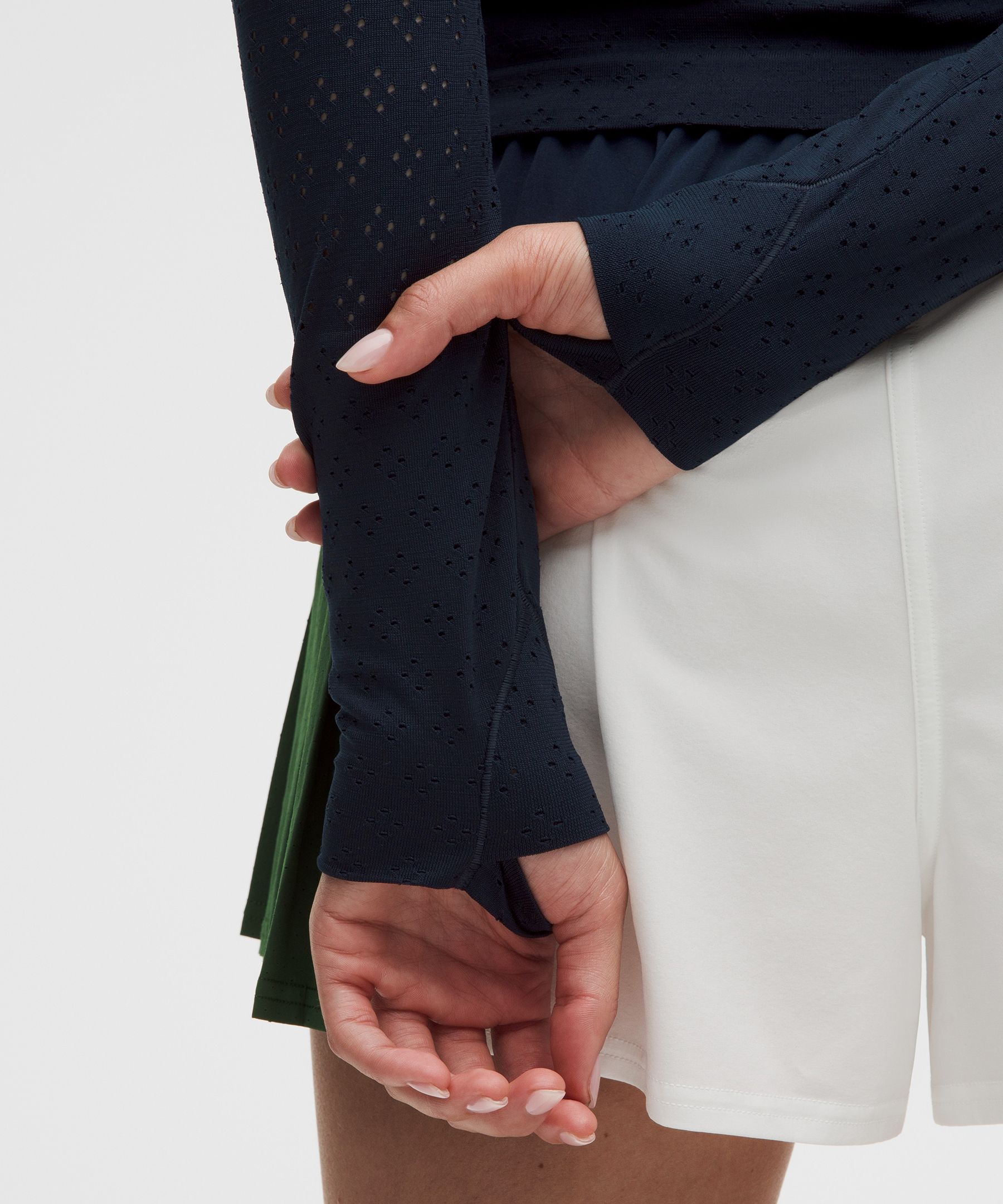 Swiftly Tech Long-Sleeve Shirt 2.0 *Waist Length