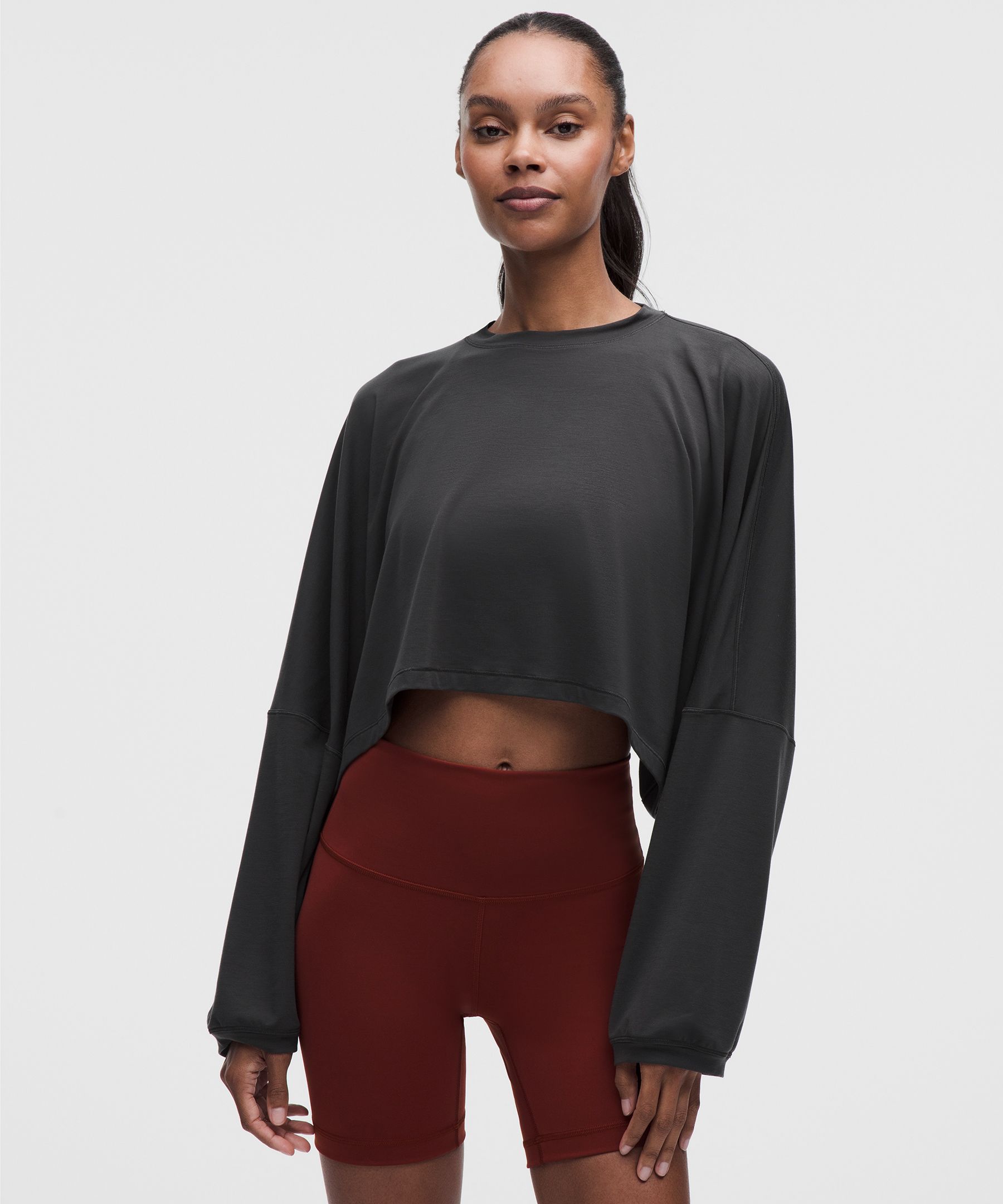 EasySet Relaxed-Fit Cropped Long-Sleeve Shirt *Wordmark
