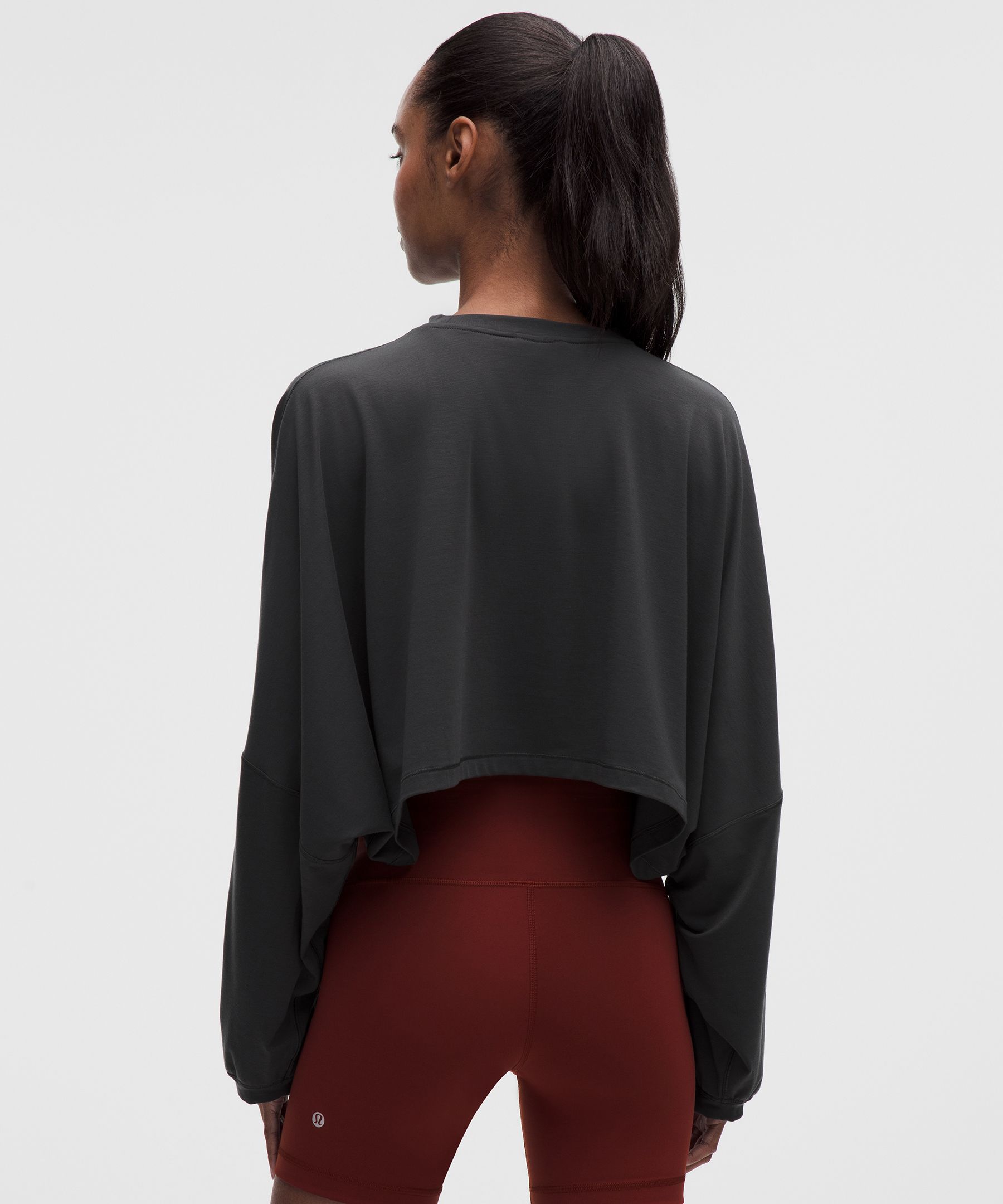 EasySet Relaxed-Fit Cropped Long-Sleeve Shirt *Wordmark