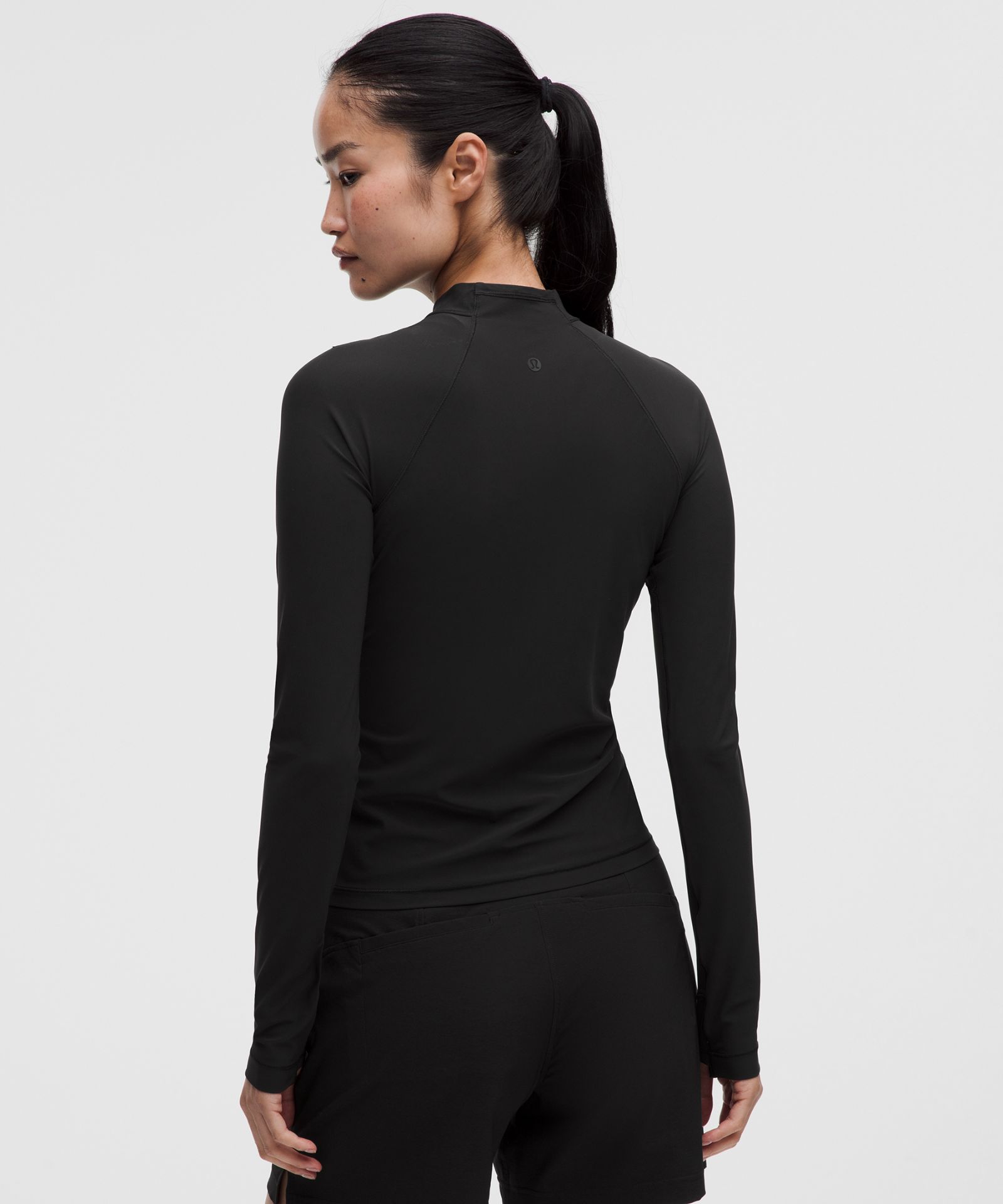 Женский лонгслив Lululemon UV-Protective Mockneck — фото 3