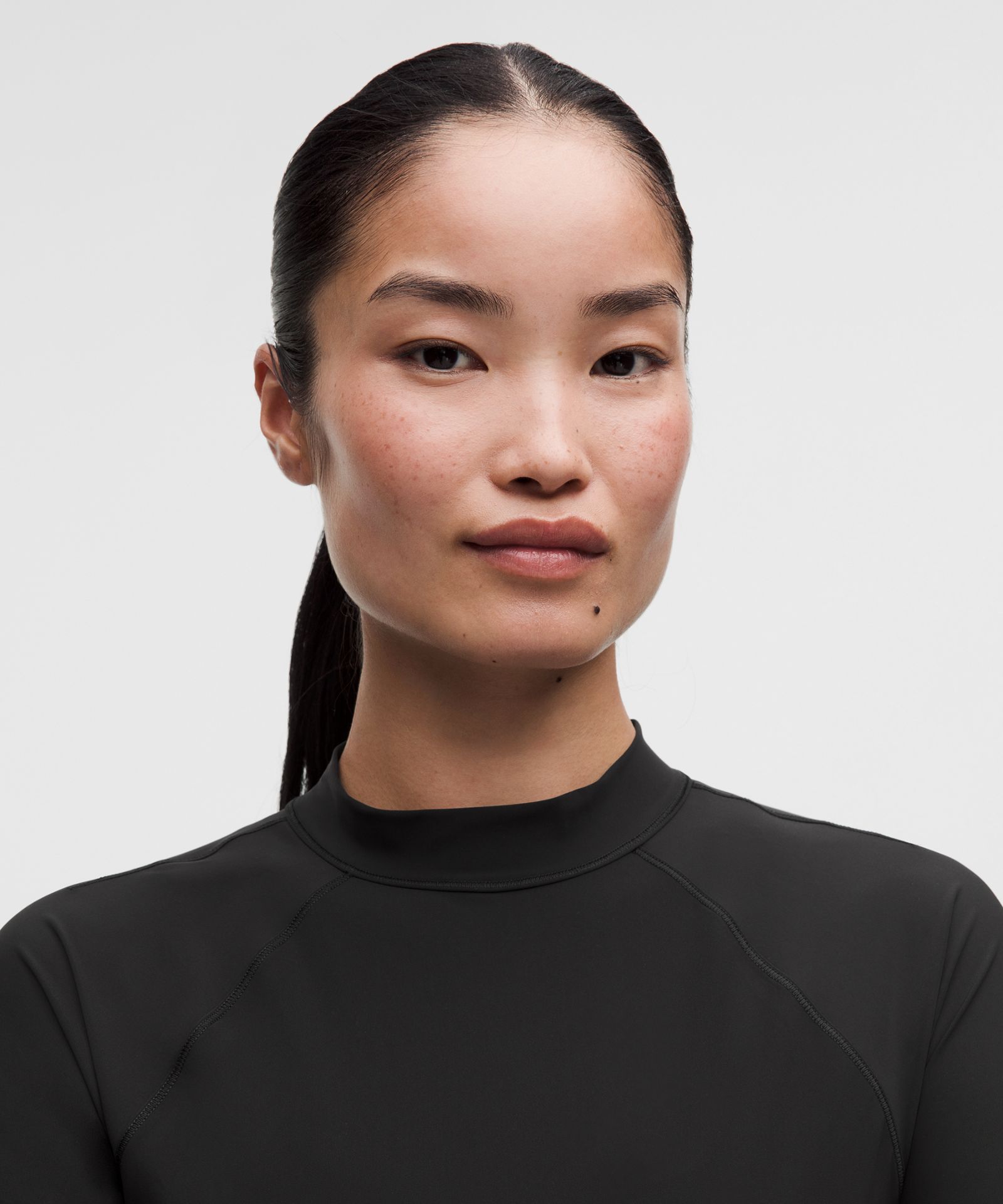 Женский лонгслив Lululemon UV-Protective Mockneck — фото 4
