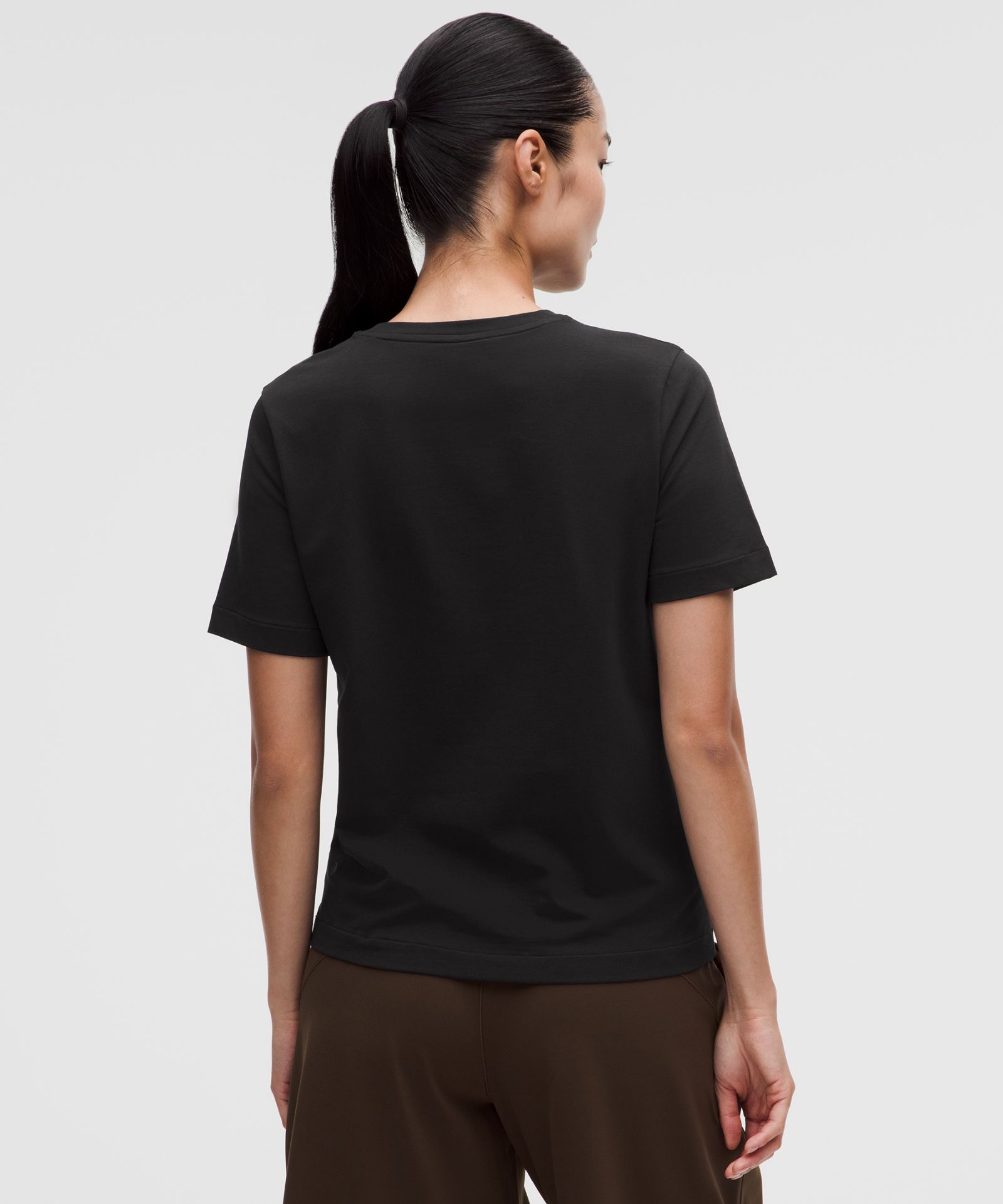 Женская футболка Lululemon The Classic Jersey Tee — фото 3
