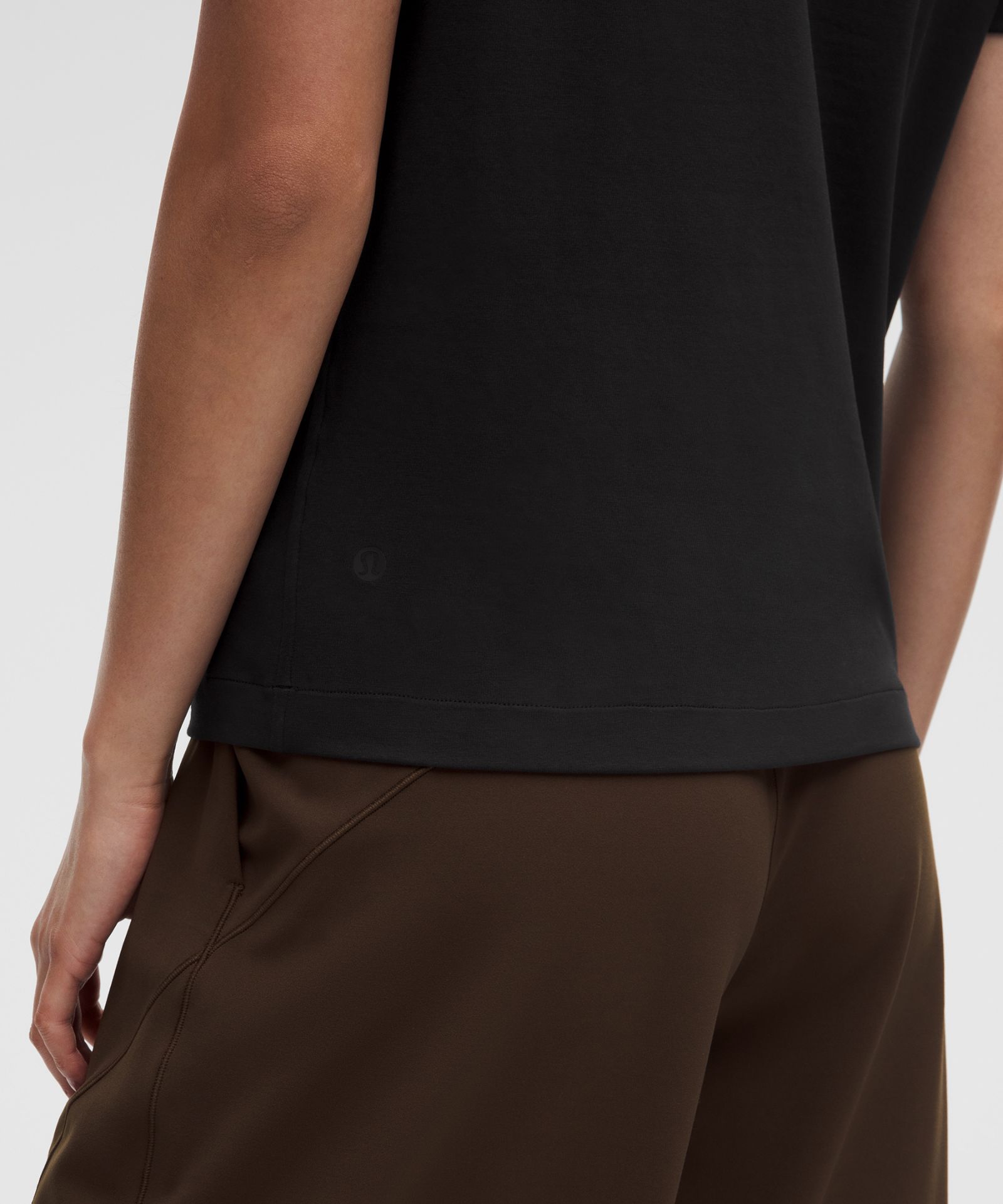 Женская футболка Lululemon The Classic Jersey Tee — фото 5