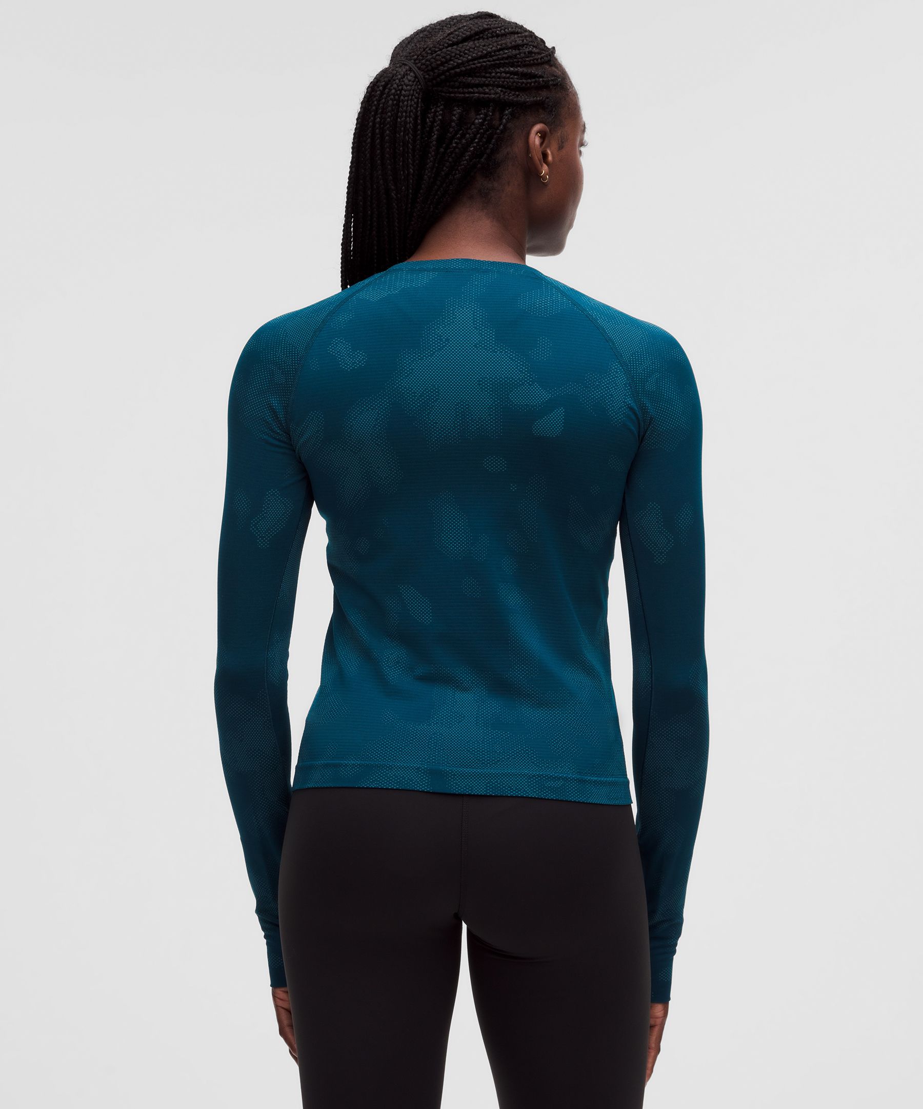 Team Canada Swiftly Tech Long-Sleeve Shirt 2.0 Waist Length *CPC Logo
