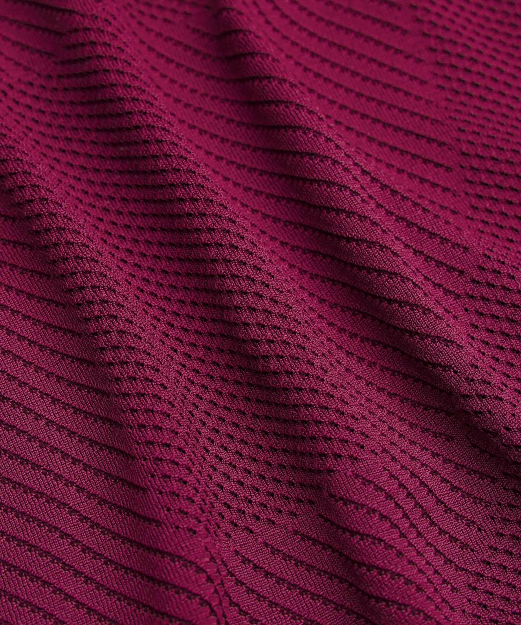 Swiftly Tech Short-Sleeve Shirt 2.0 *Texture Block