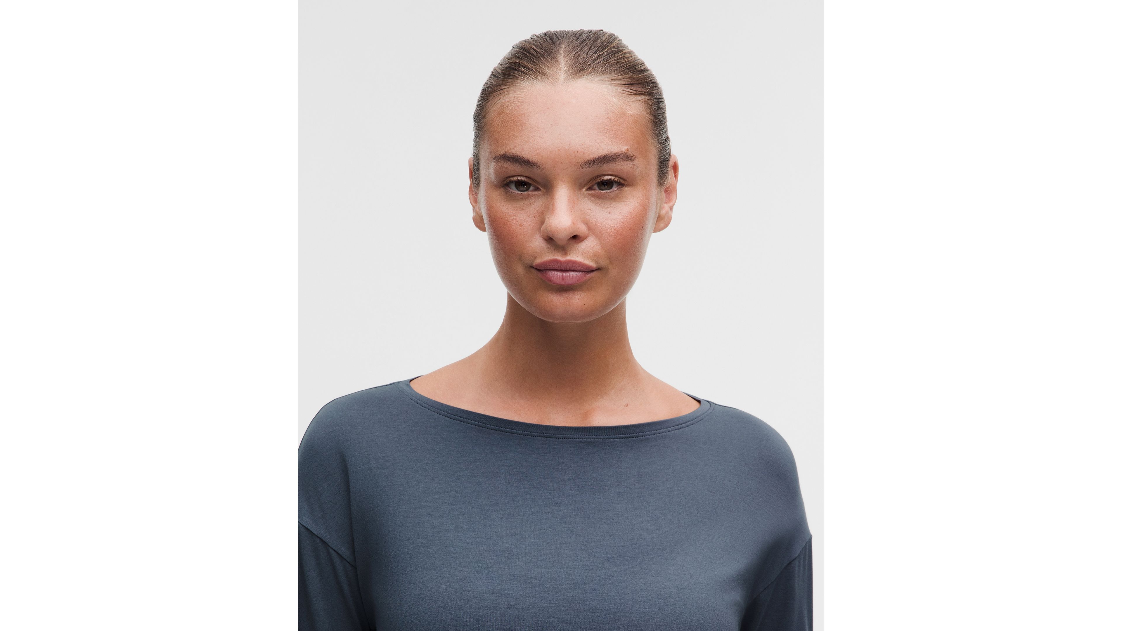 SilkyAppeal Hip-Length Long-Sleeve Shirt