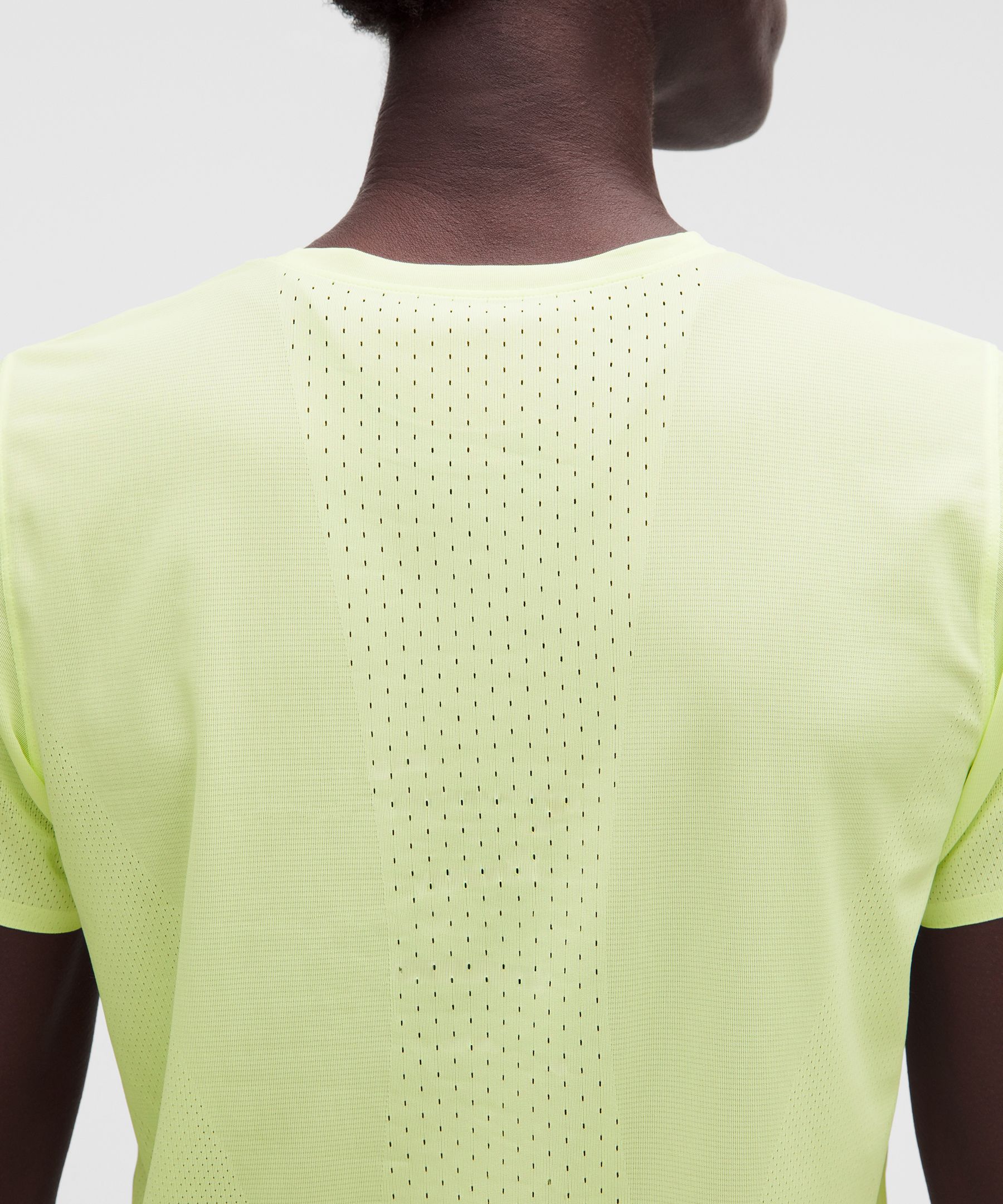 Women's Fast and Free Short-Sleeve Shirt *Berlin '26
