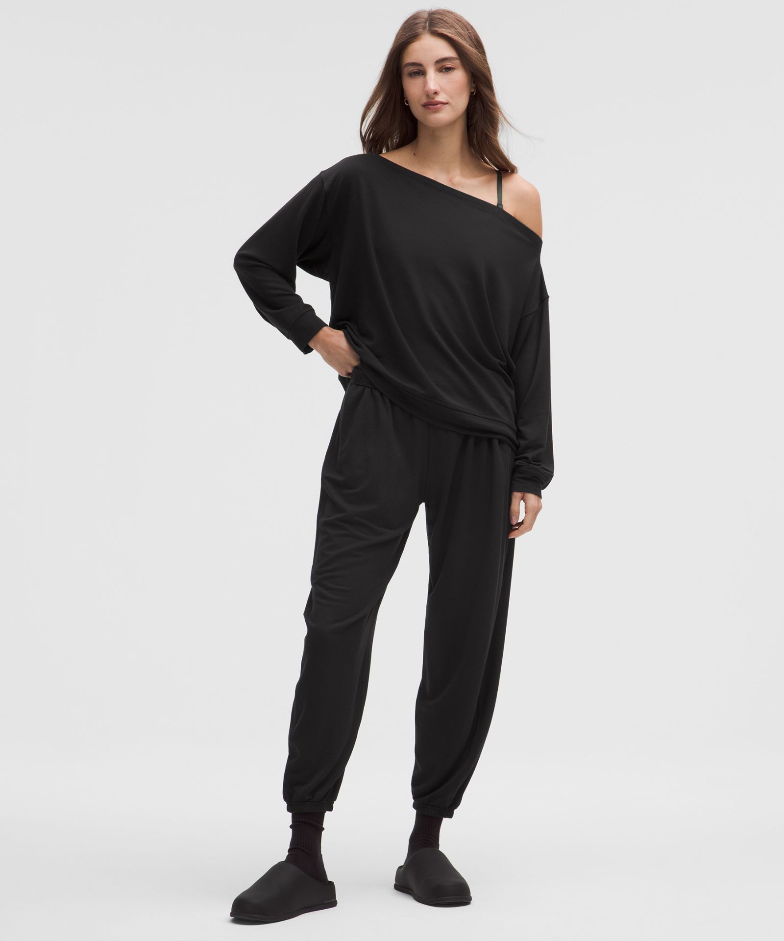 Женский лонгслив Lululemon BeCalm Oversized Boatneck — фото 2