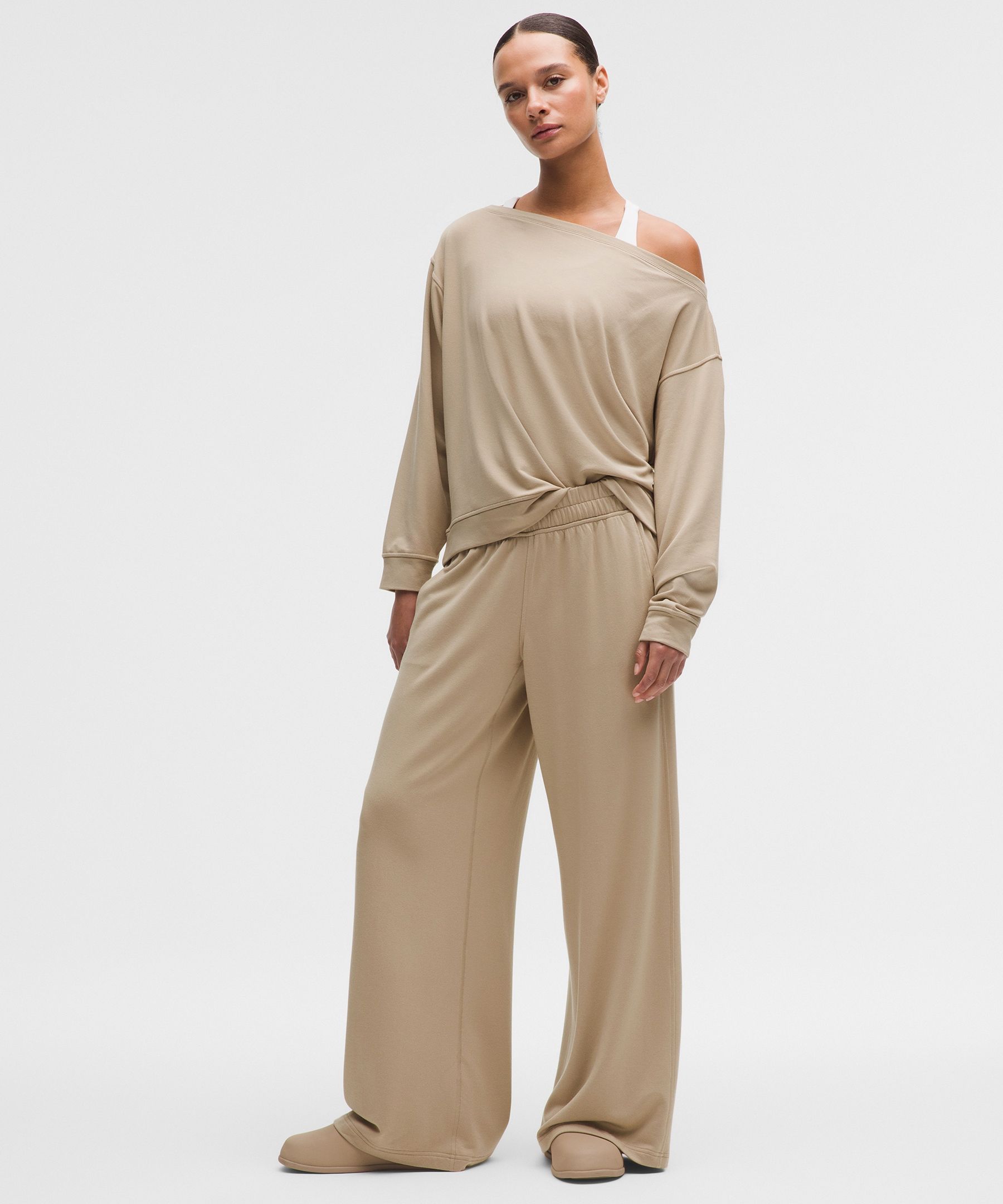 BeCalm Oversized Boatneck Long-Sleeve Shirt