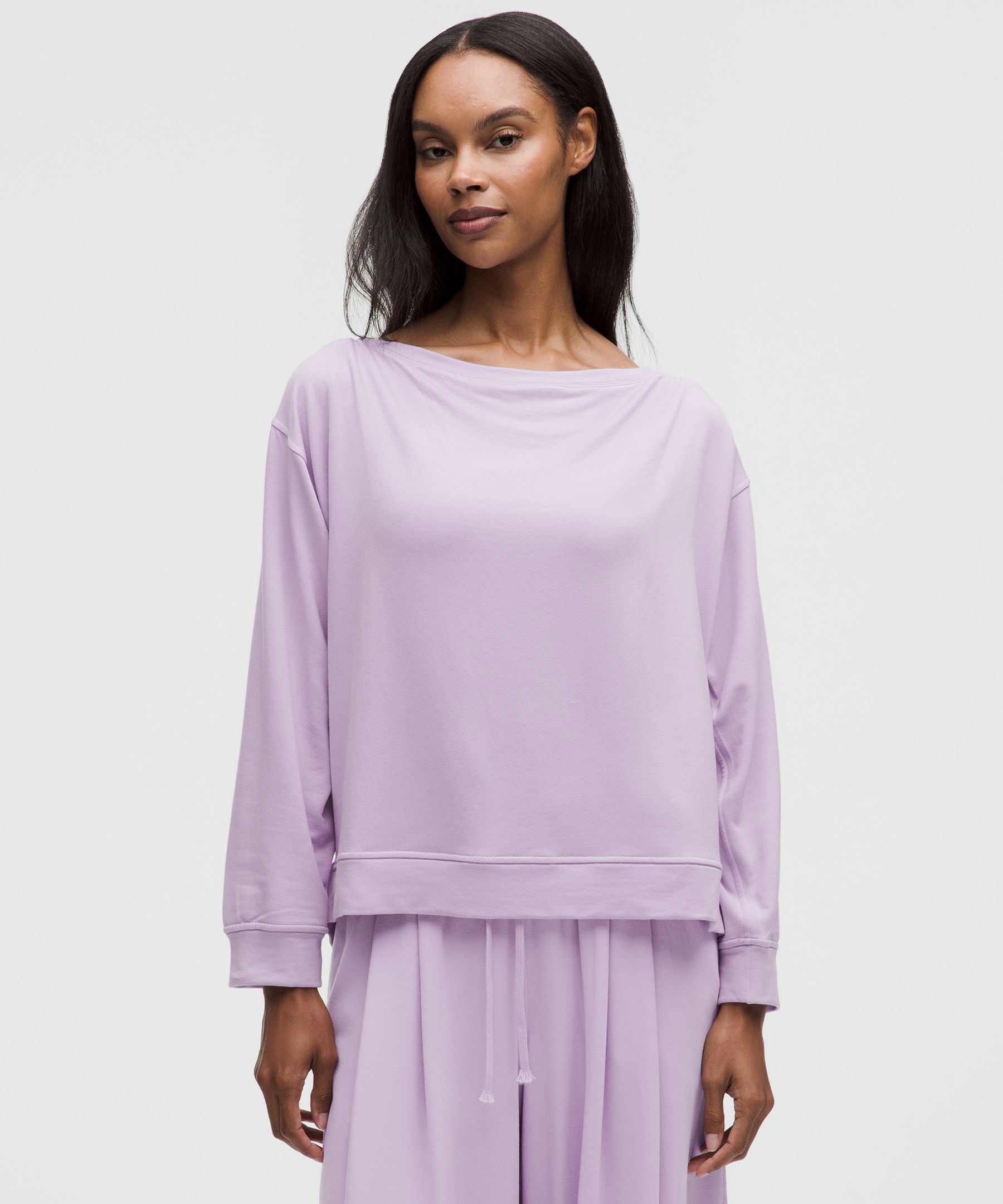 lululemon – Women’s BeCalm Oversized Boatneck Long-Sleeve Shirt – Color Purple – Size 6
