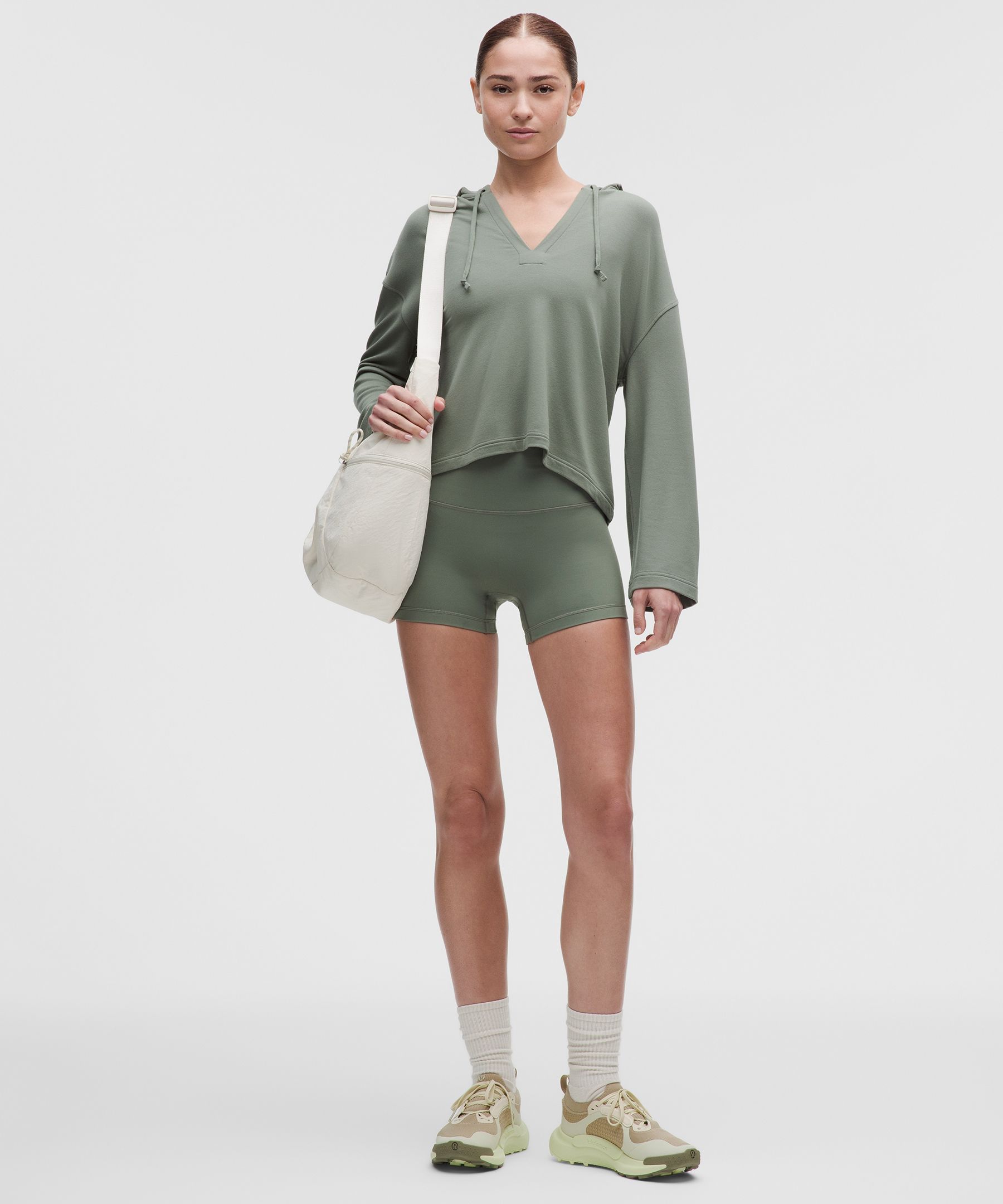 BeCalm Hoodie mit V-Ausschnitt *Aktualisiertes Material