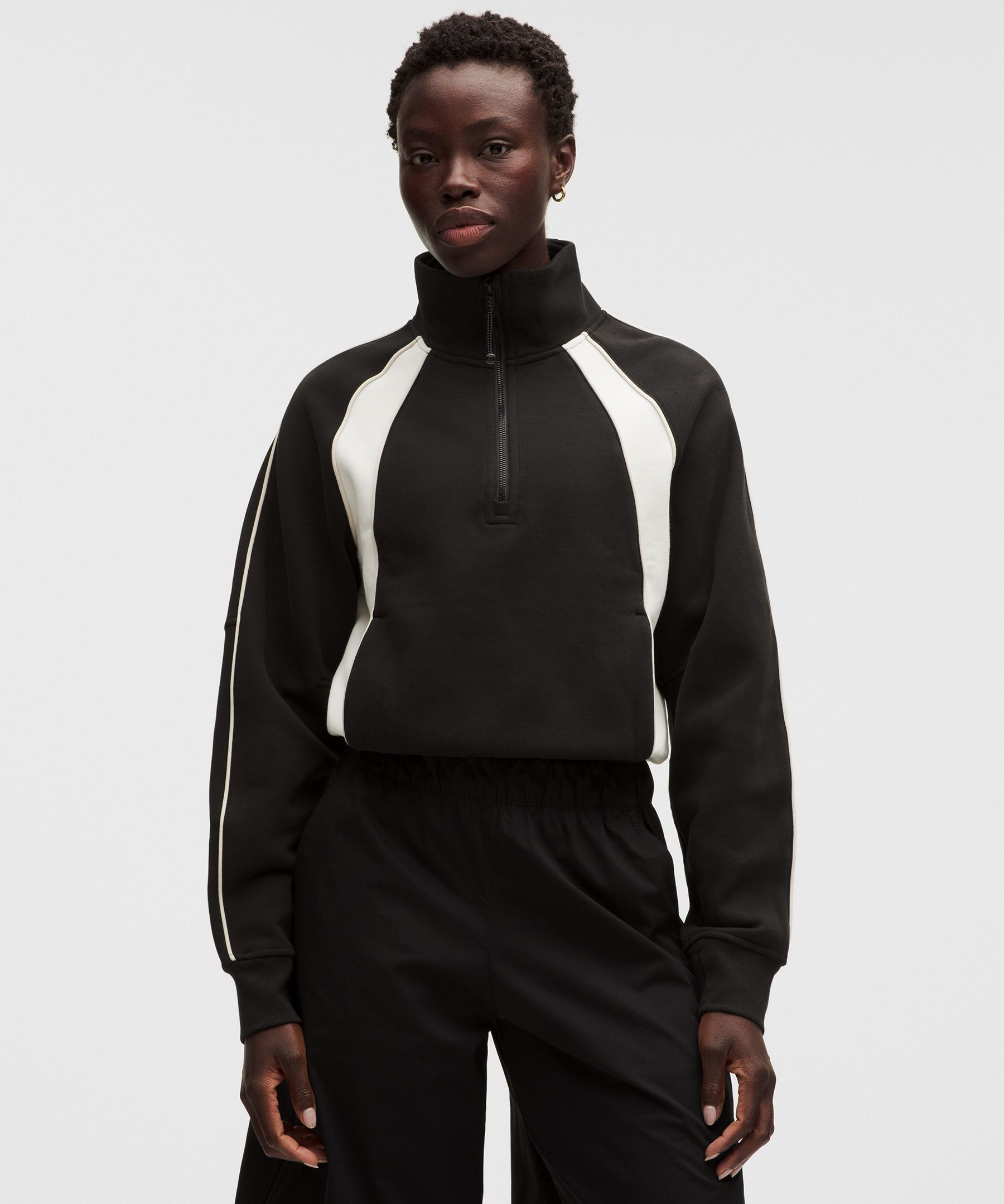 Scuba Relaxed Half-Zip *Colourblock