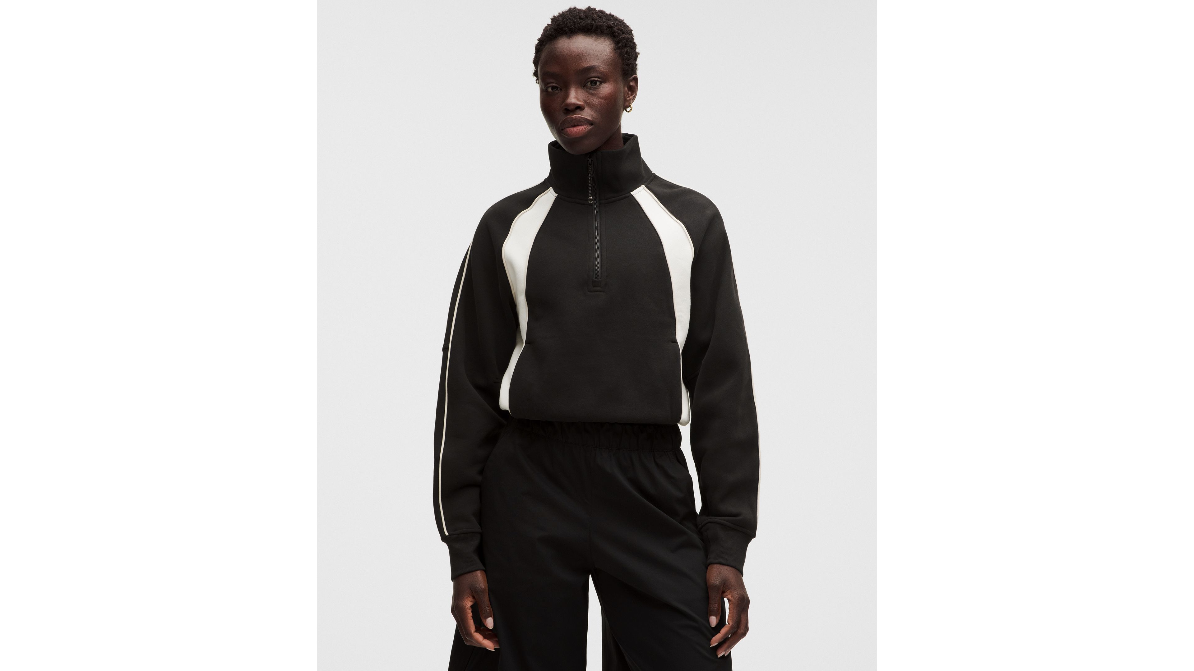 Scuba Relaxed Half-Zip *Colourblock