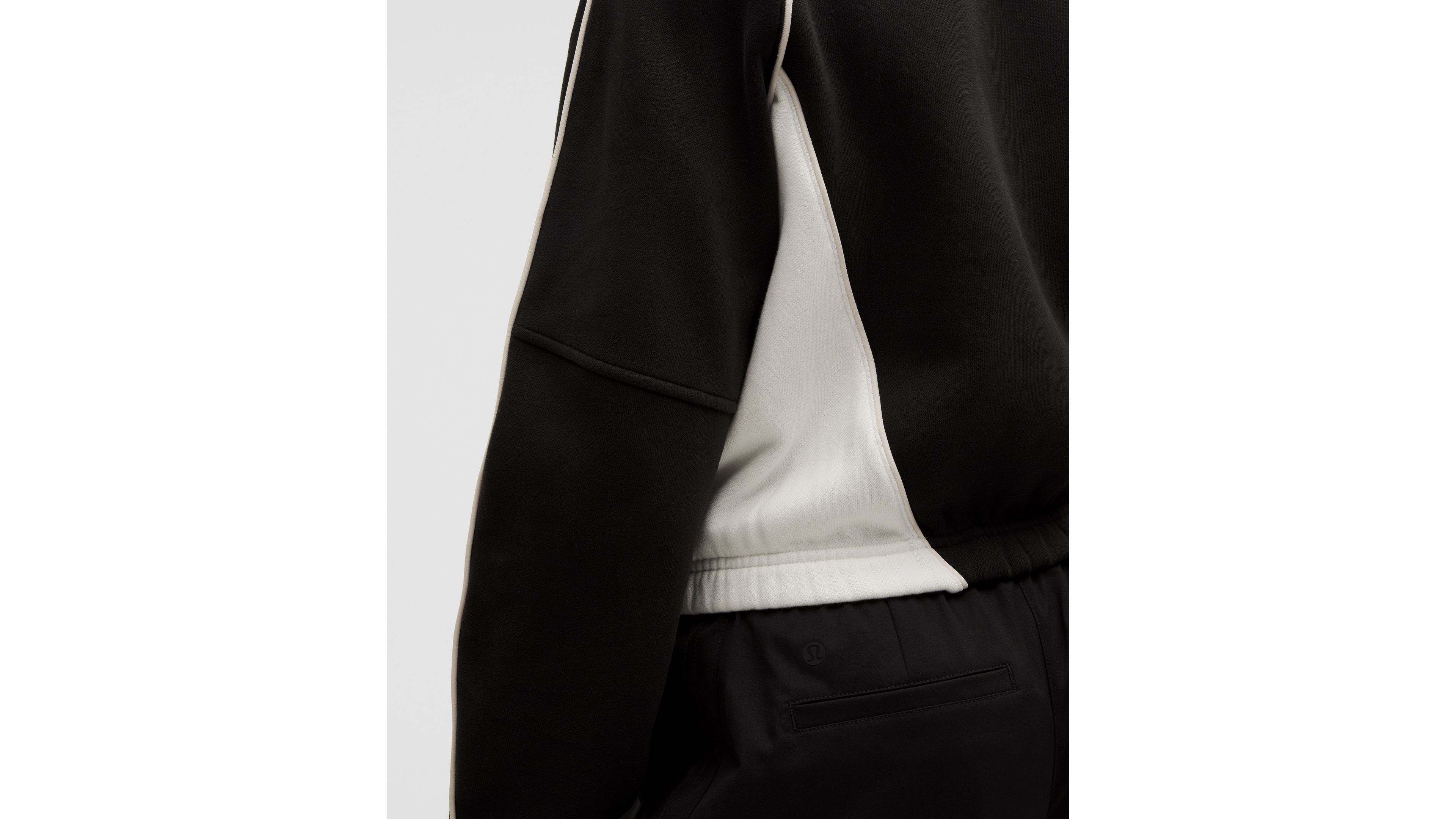 Scuba Relaxed Half-Zip *Colourblock
