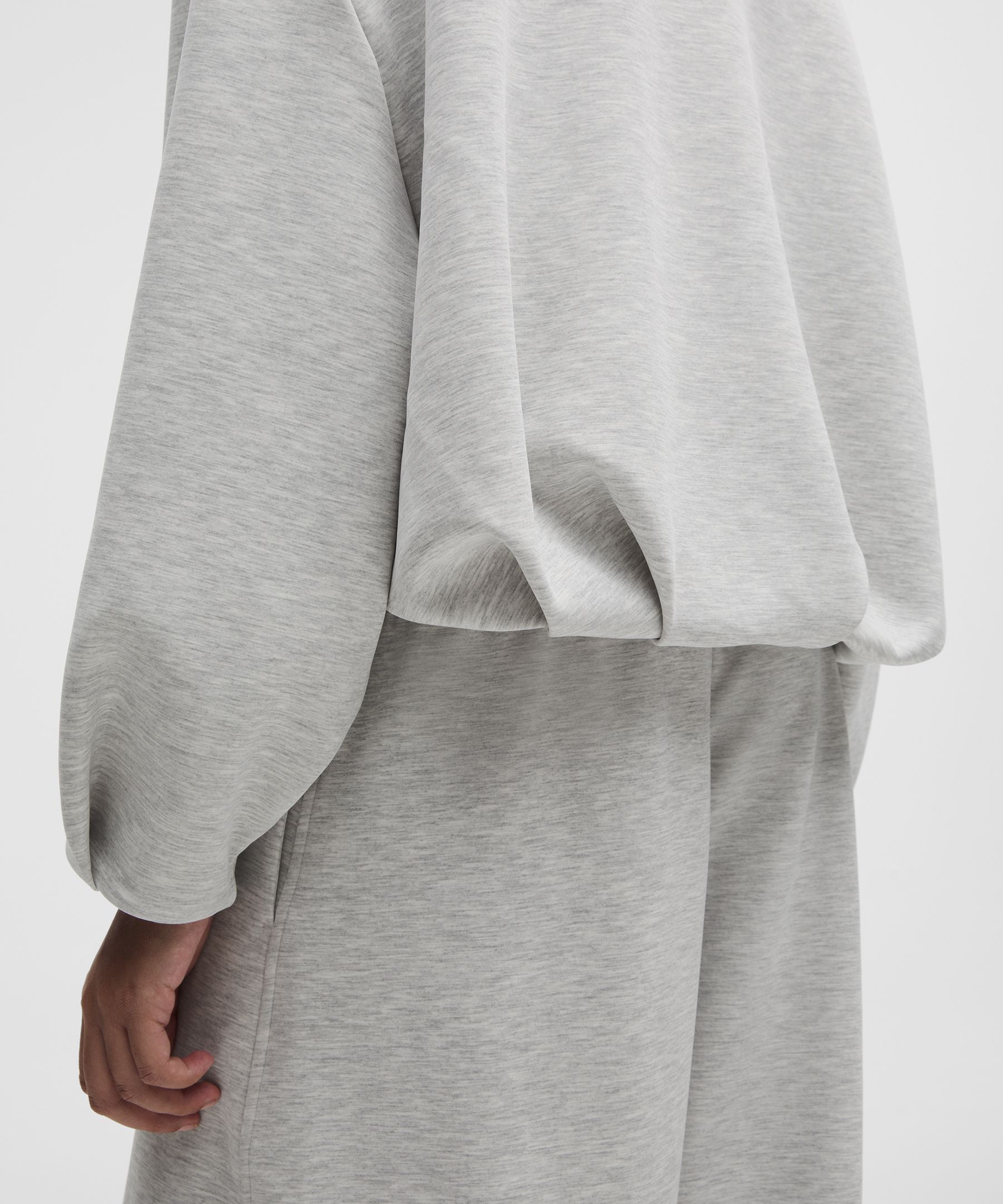 GANNI x lululemon ブラッシュドSoftstreme スラウチープルオーバー