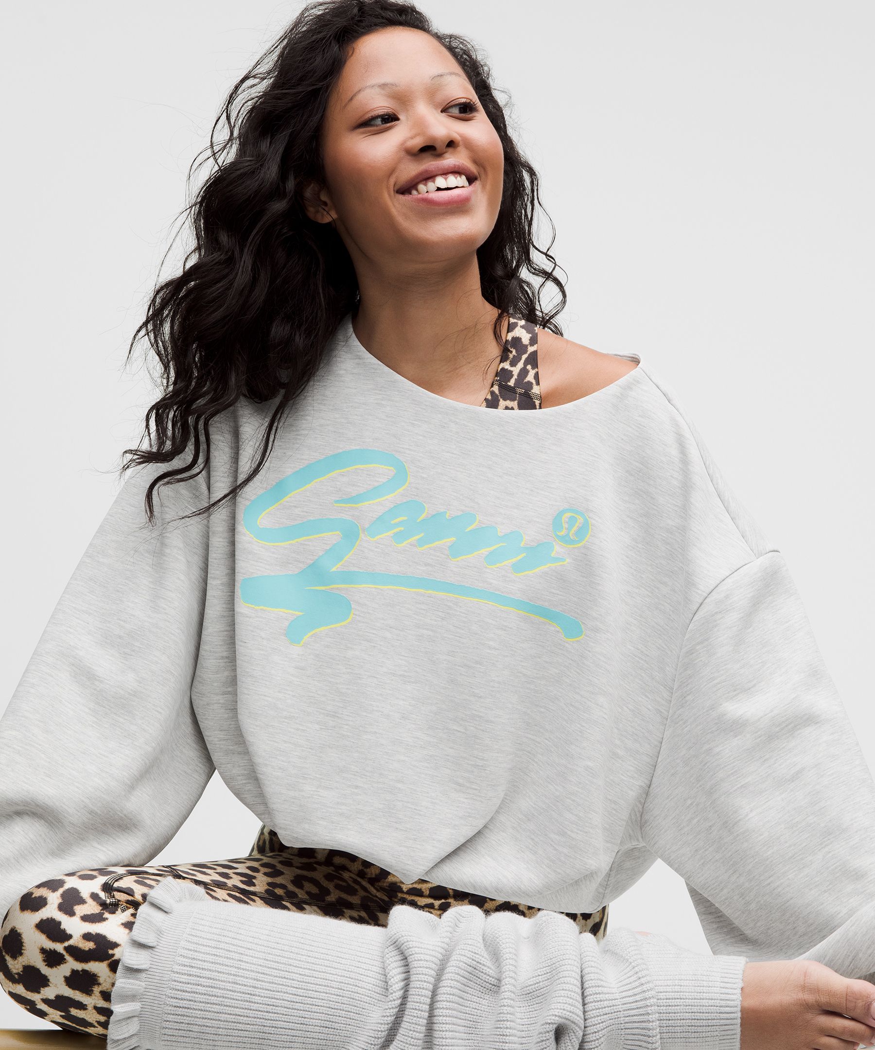 GANNI x lululemon ブラッシュドSoftstreme スラウチープルオーバー