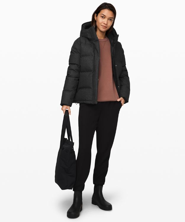 would uniqlo canada ever get this bag? (name: woman nylon mini