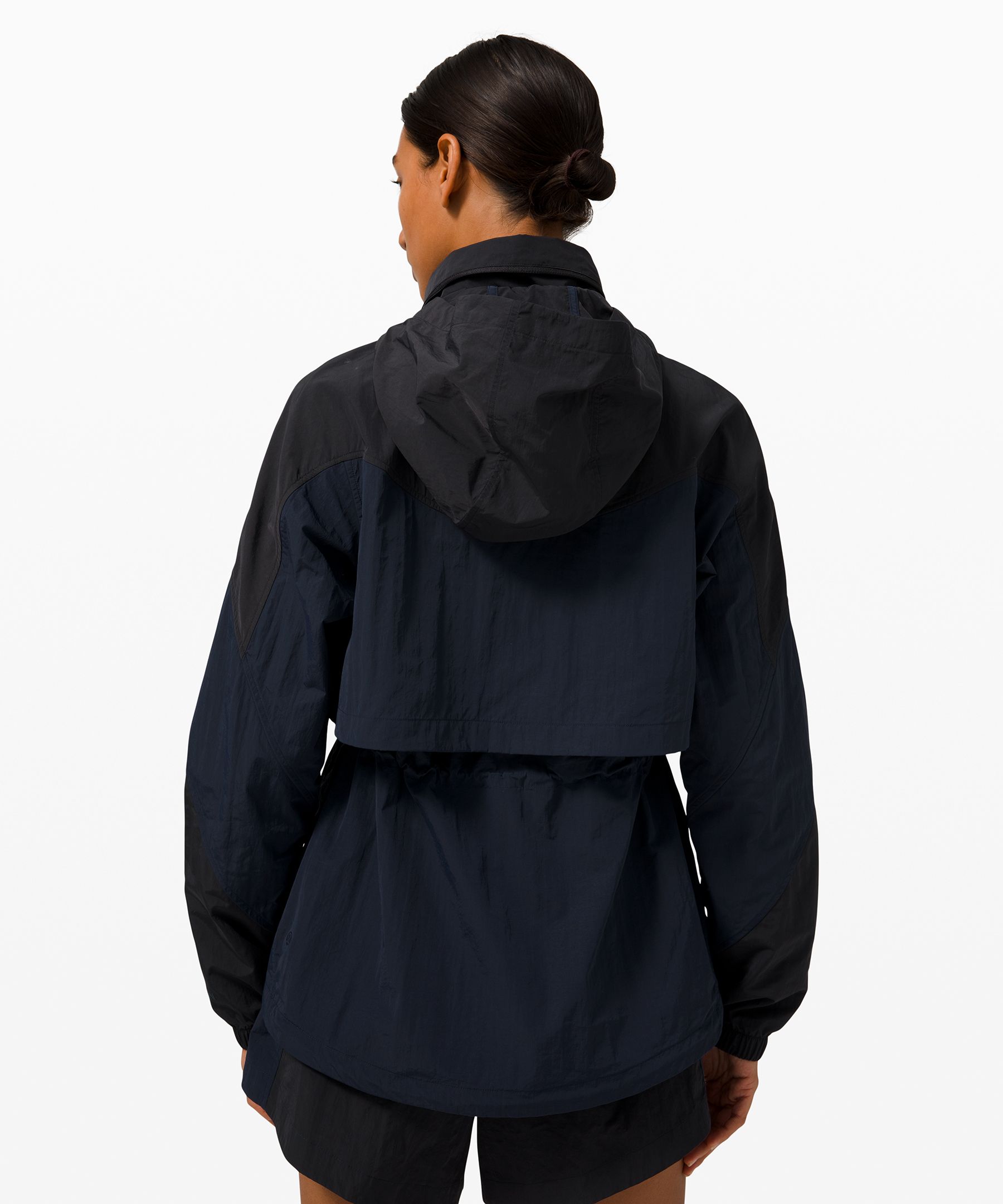 Lululemon Shoppers Love This Windbreaker That Becomes A Belt Bag
